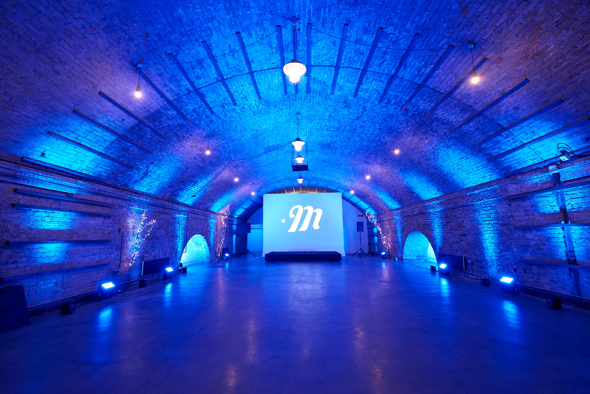 Studio 1 - d2fnryz1ej3.jpg