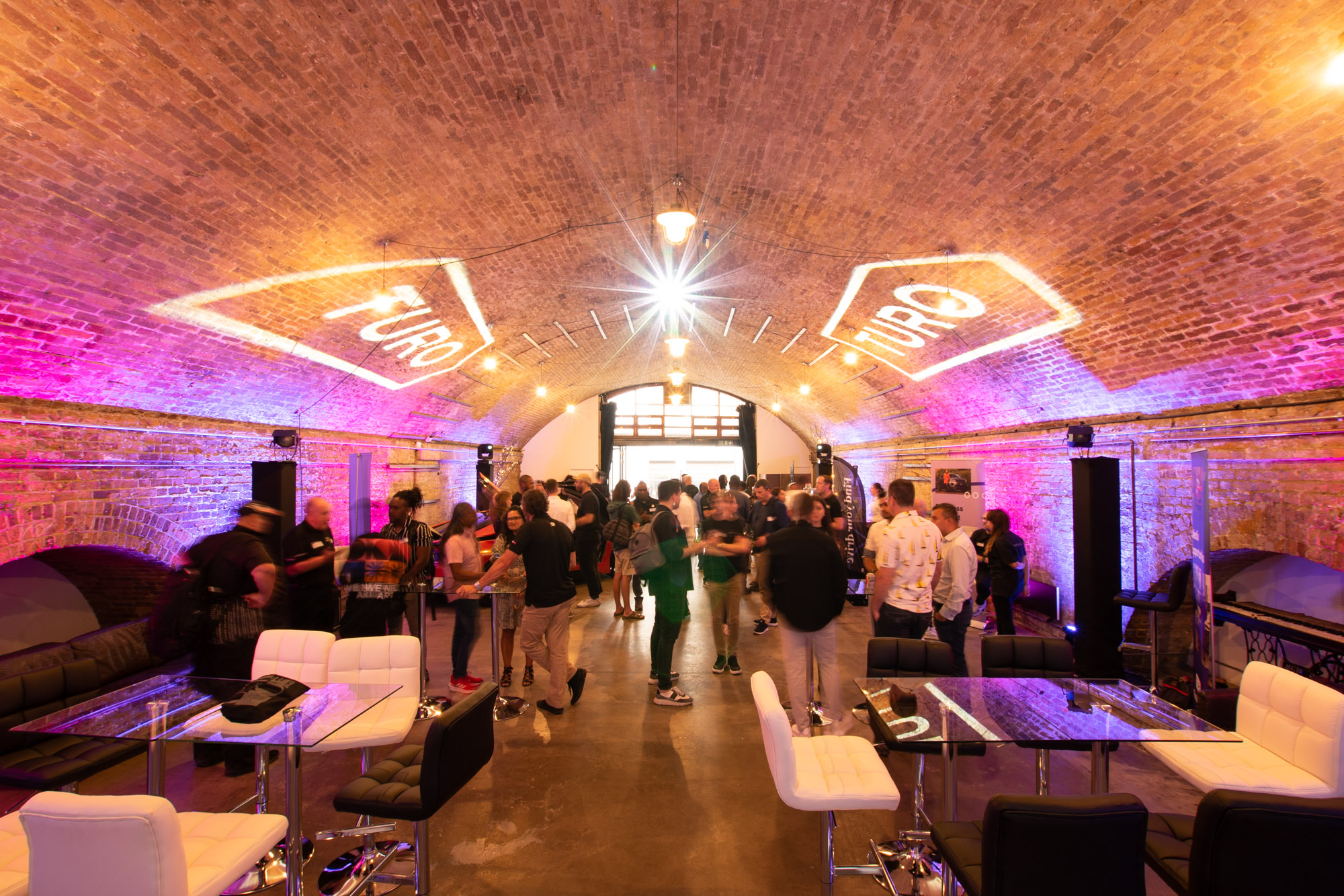 Studio 1 - gfs0fmelqbr.jpg