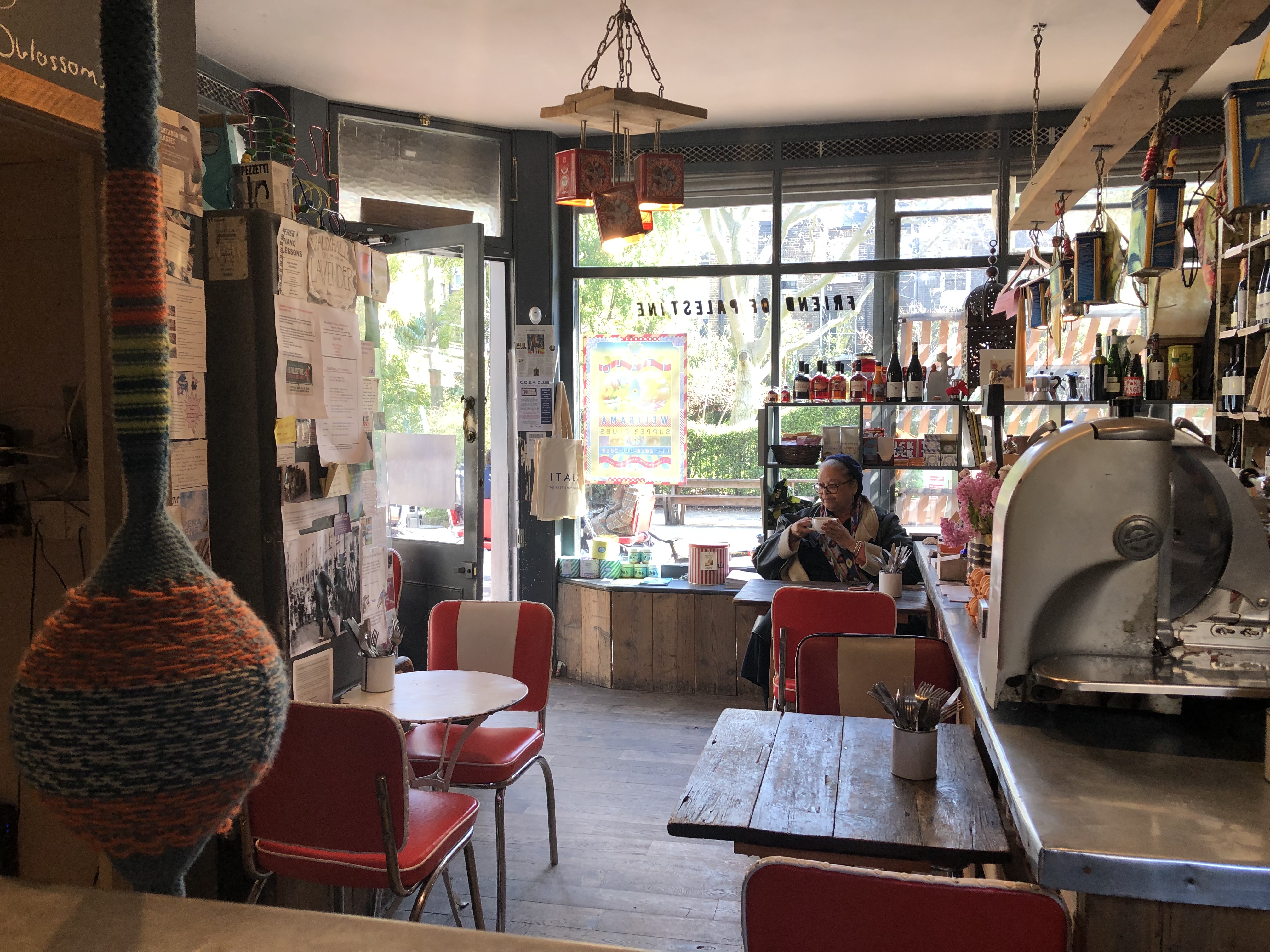 WHOLE VENUE - p2imtyq4vwd.jpg