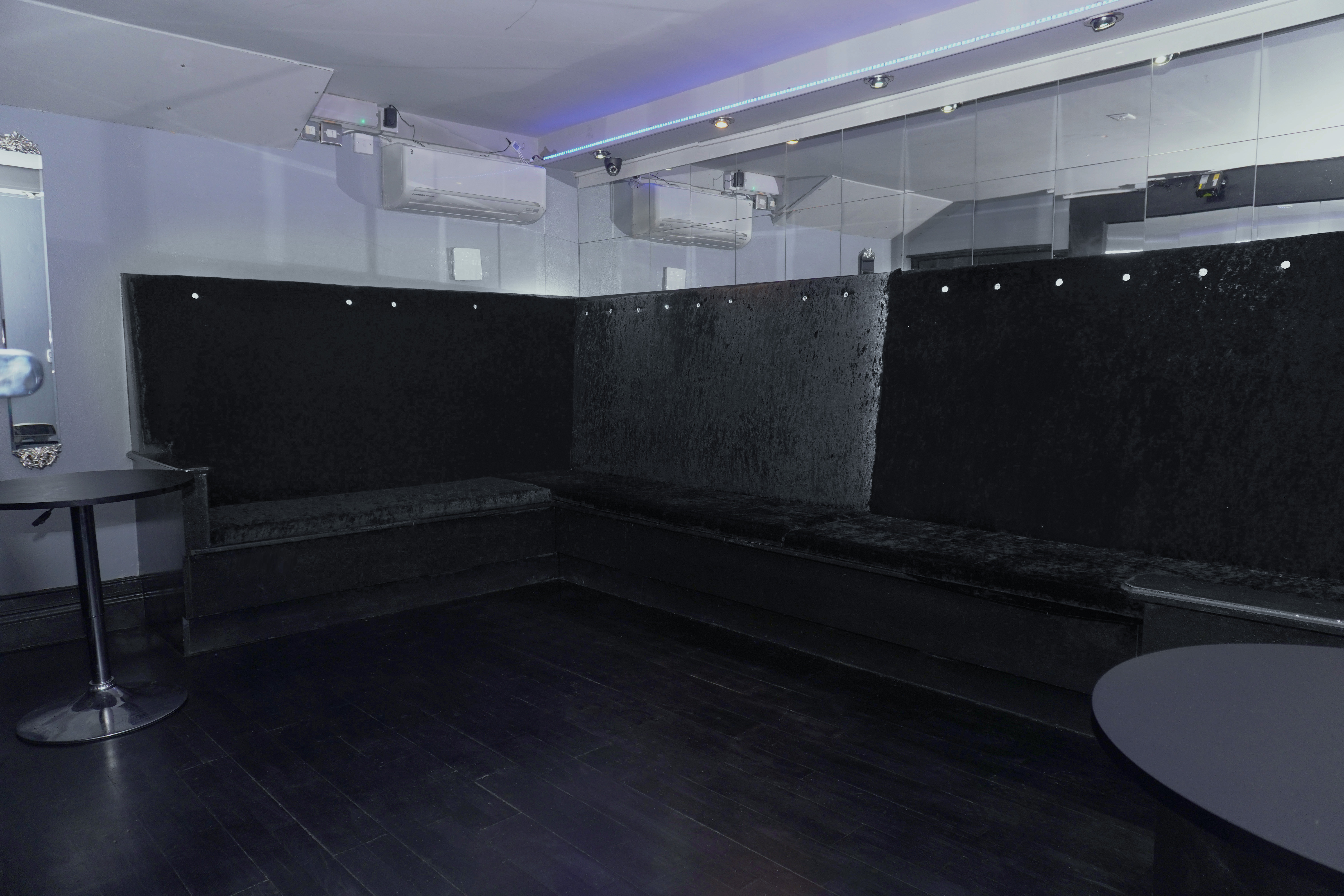 Modern meeting space in West Hampstead with sleek decor for elegant events.