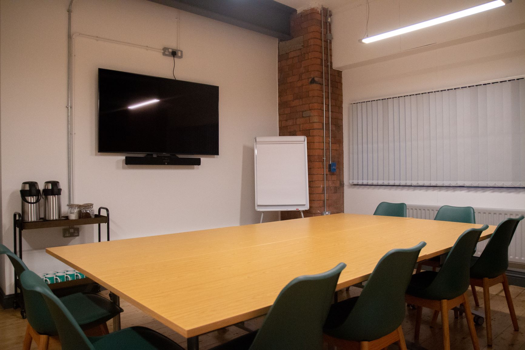 Achieve Room - 5kdebvpk02x.jpg