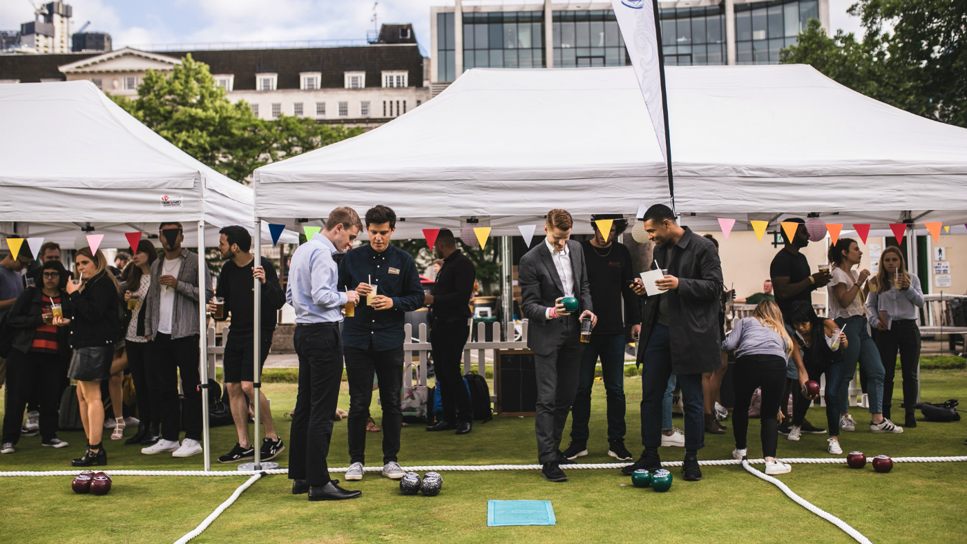 outdoor space - kurj3bswisb.jpg