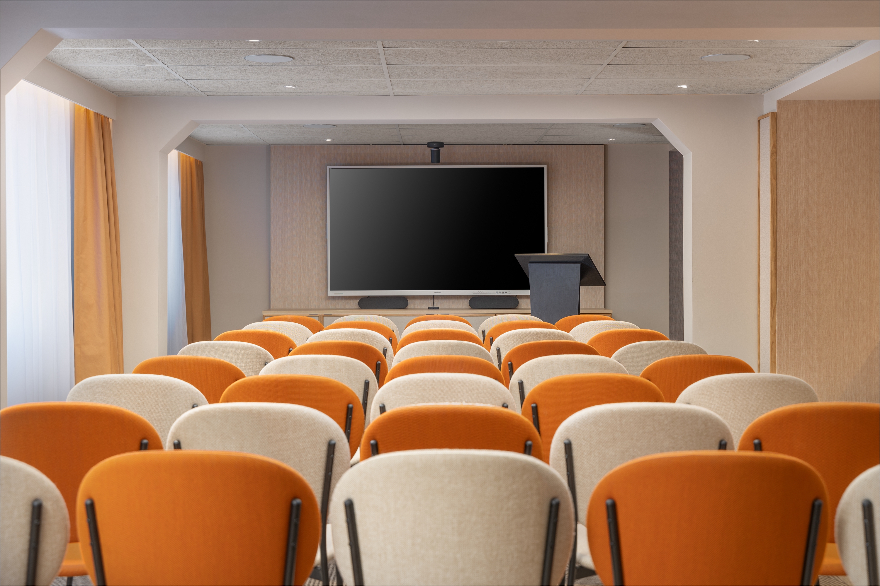 Hyde Park - qznqmwwuxeh.jpg