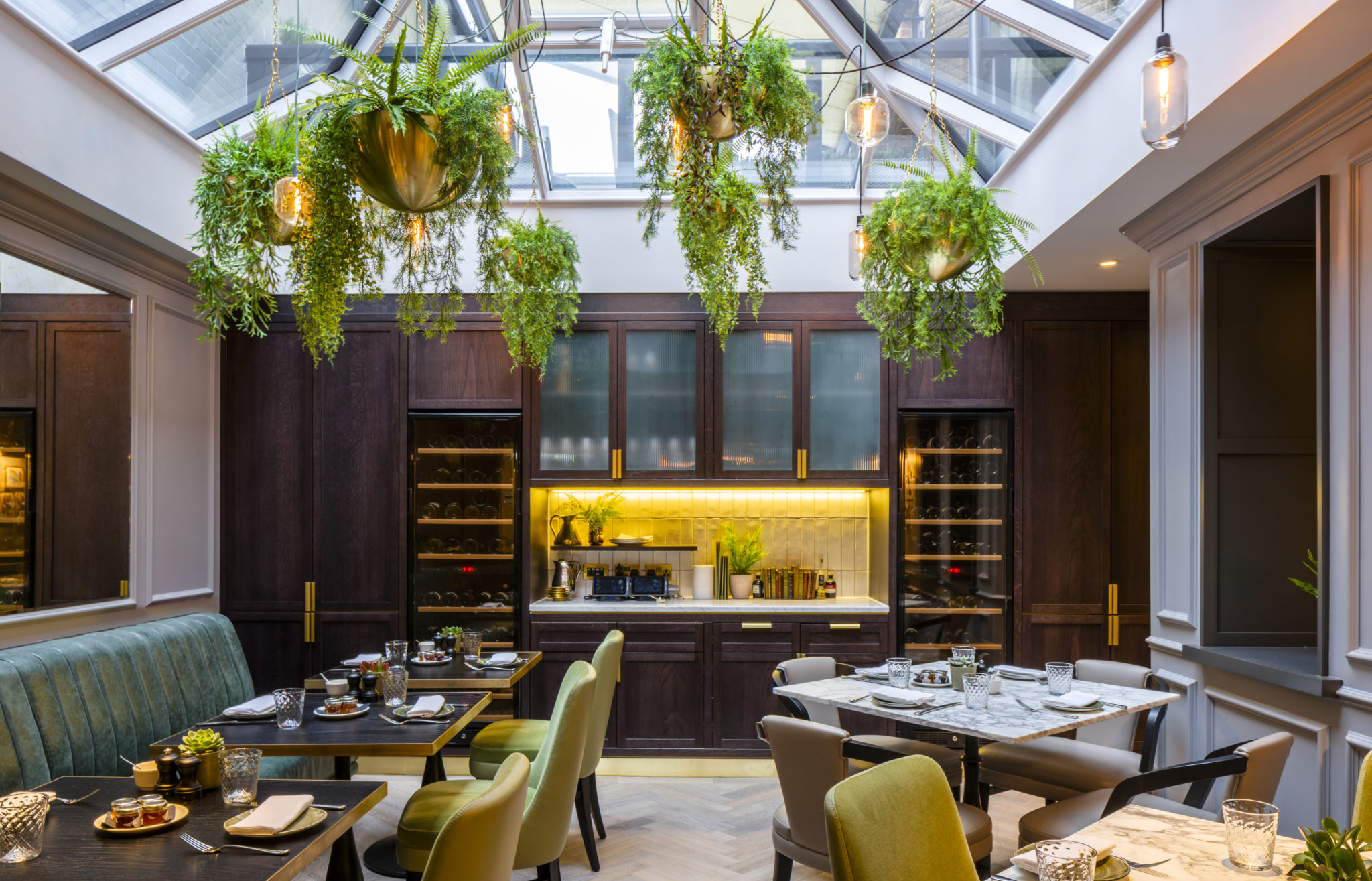 11 Cadogan Gardens - image 3