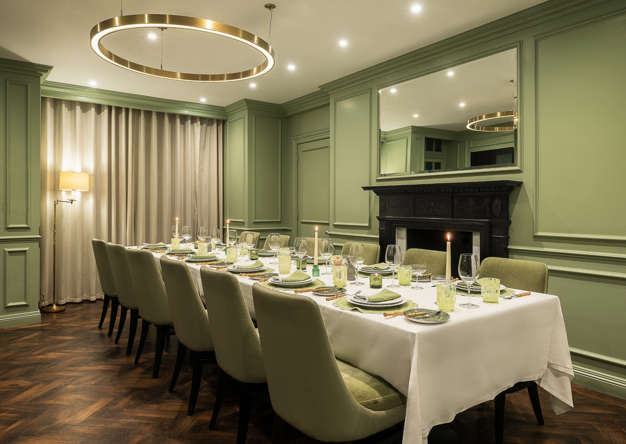 11 Cadogan Gardens - image 2