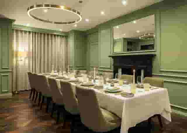 11 Cadogan Gardens