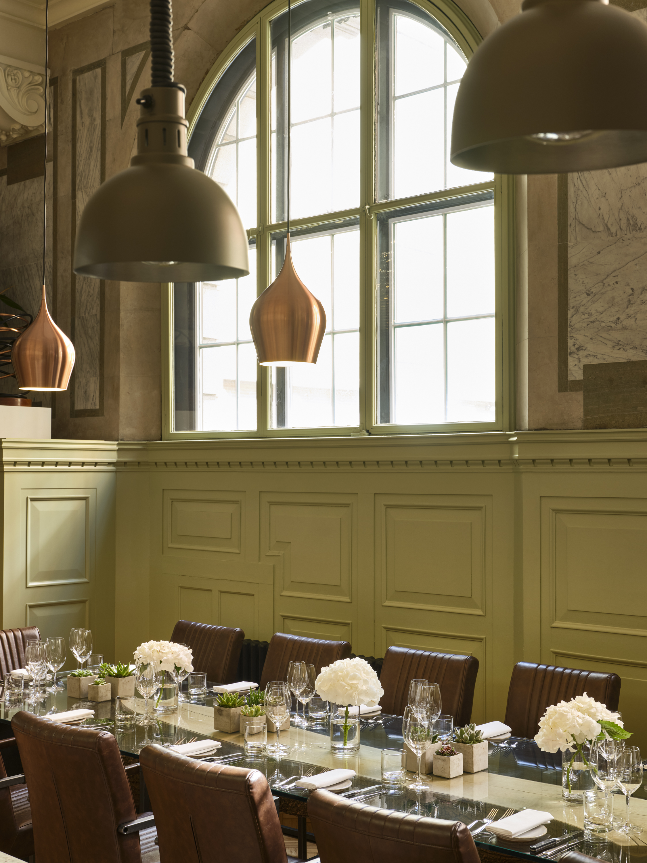 The Bank - ce1ec14tl0l.jpg