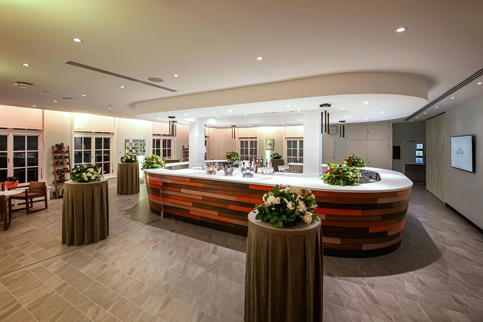 The Green House - km1vyy1xe55.jpg