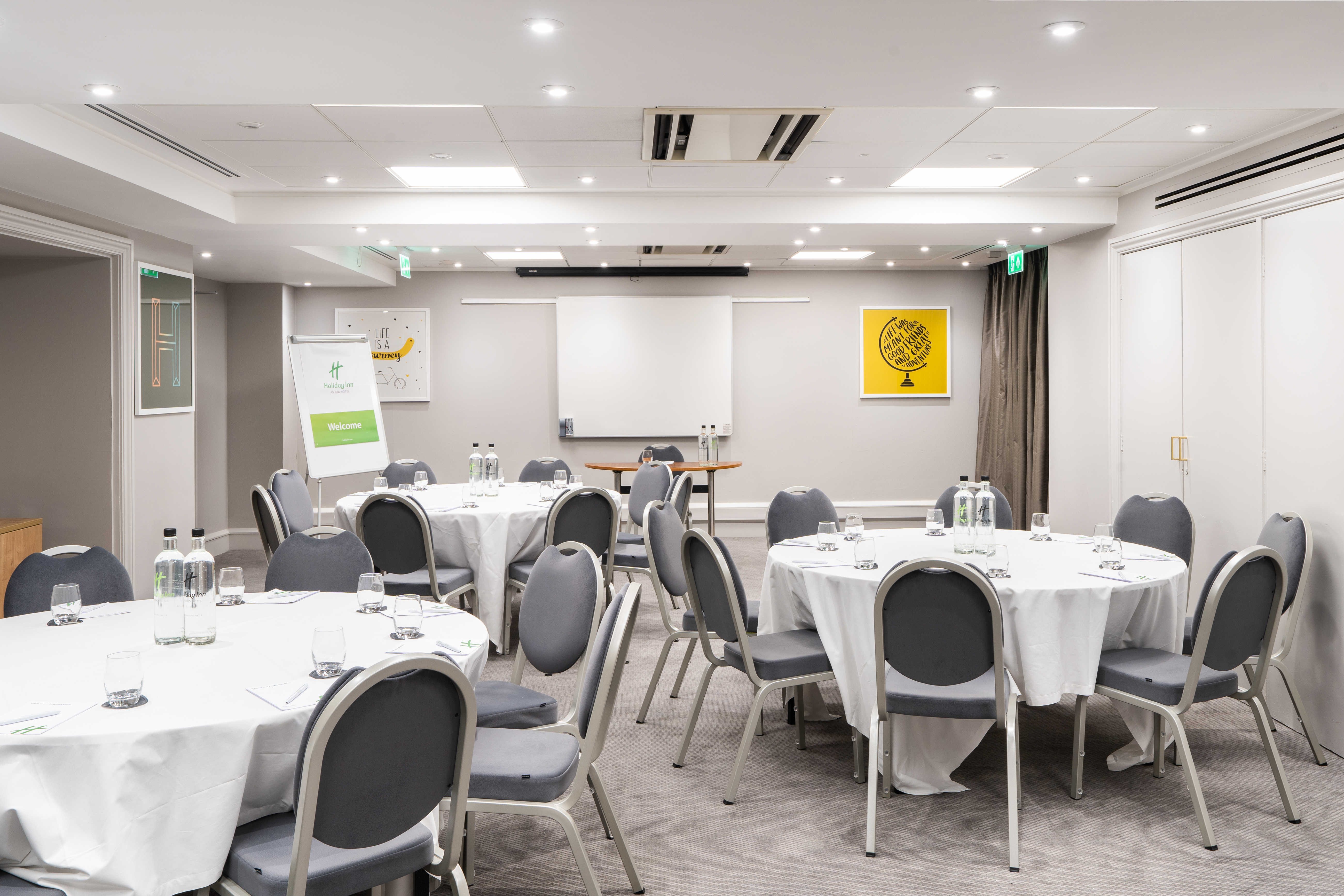Langley Suite at Holiday Inn Hemel Hempstead, ideal for corporate meetings and workshops.