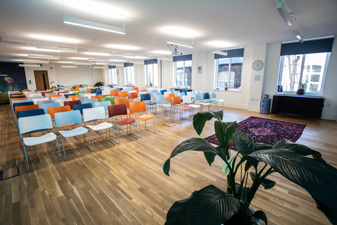 Apollo & Soyuz - n2vj5oajui2.jpg