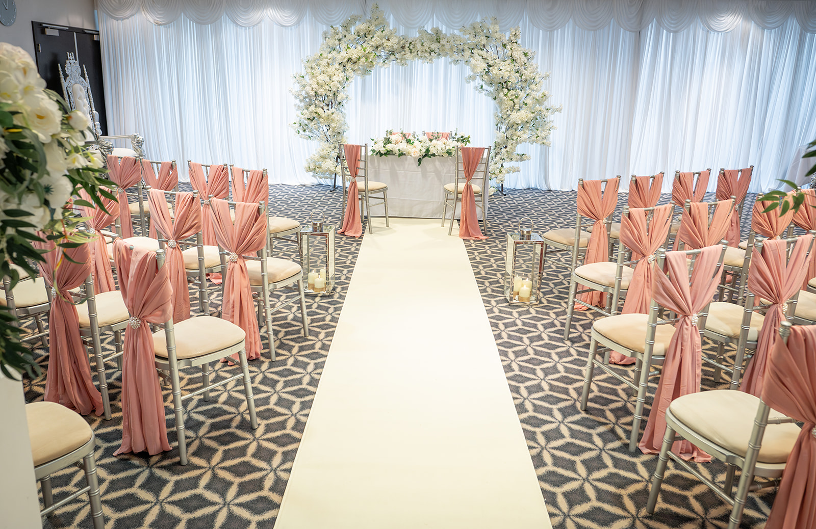 The Laker Suite - e258940f-57e8-45c9-bca8-18616a1d8e71.jpg