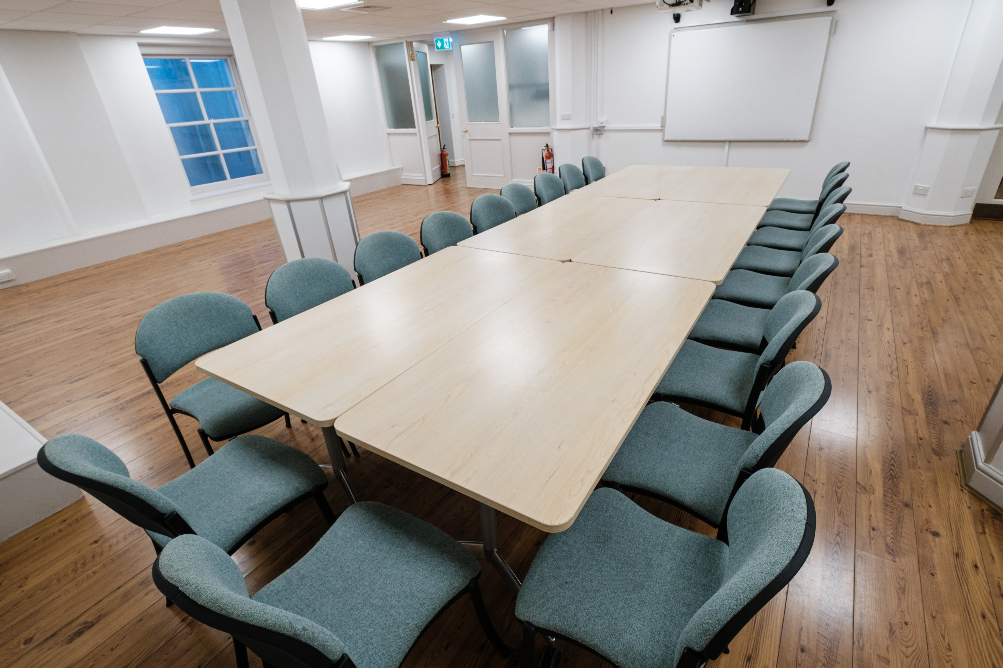 Susanna Barford Room in Southwark Cathedral, bright meeting space for workshops and team meetings.