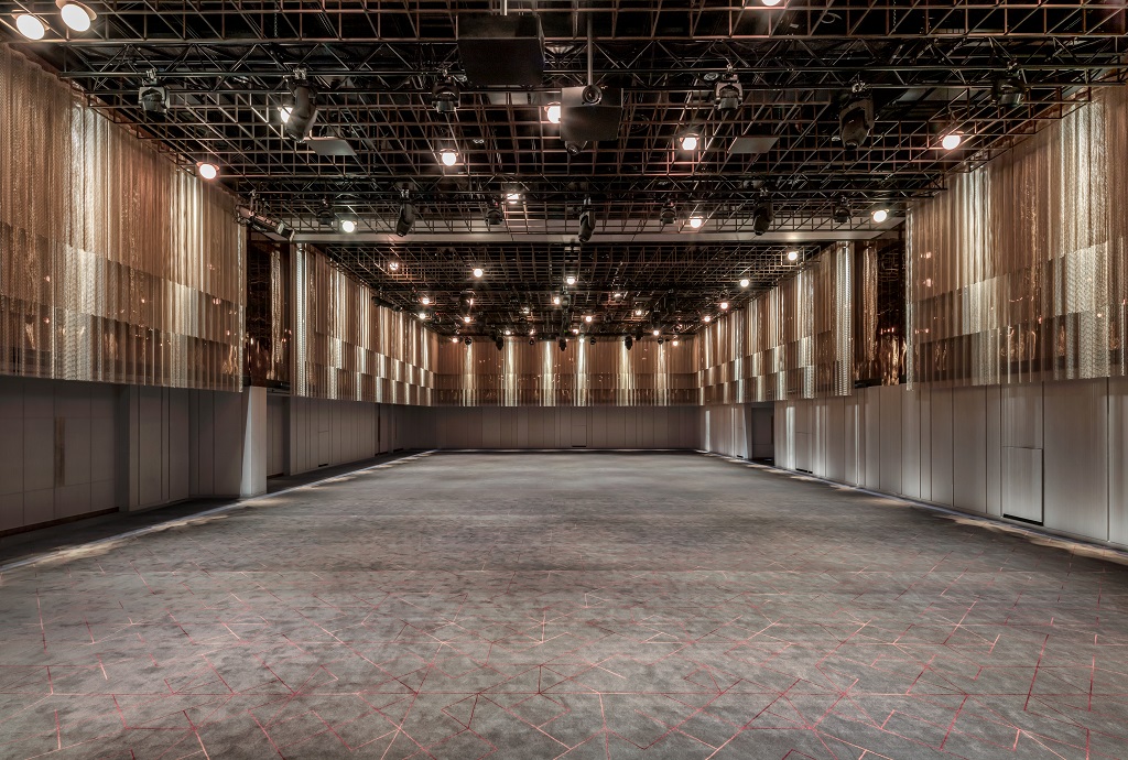 Spacious ballroom venue with high ceilings for conferences and banquets in The Londoner.