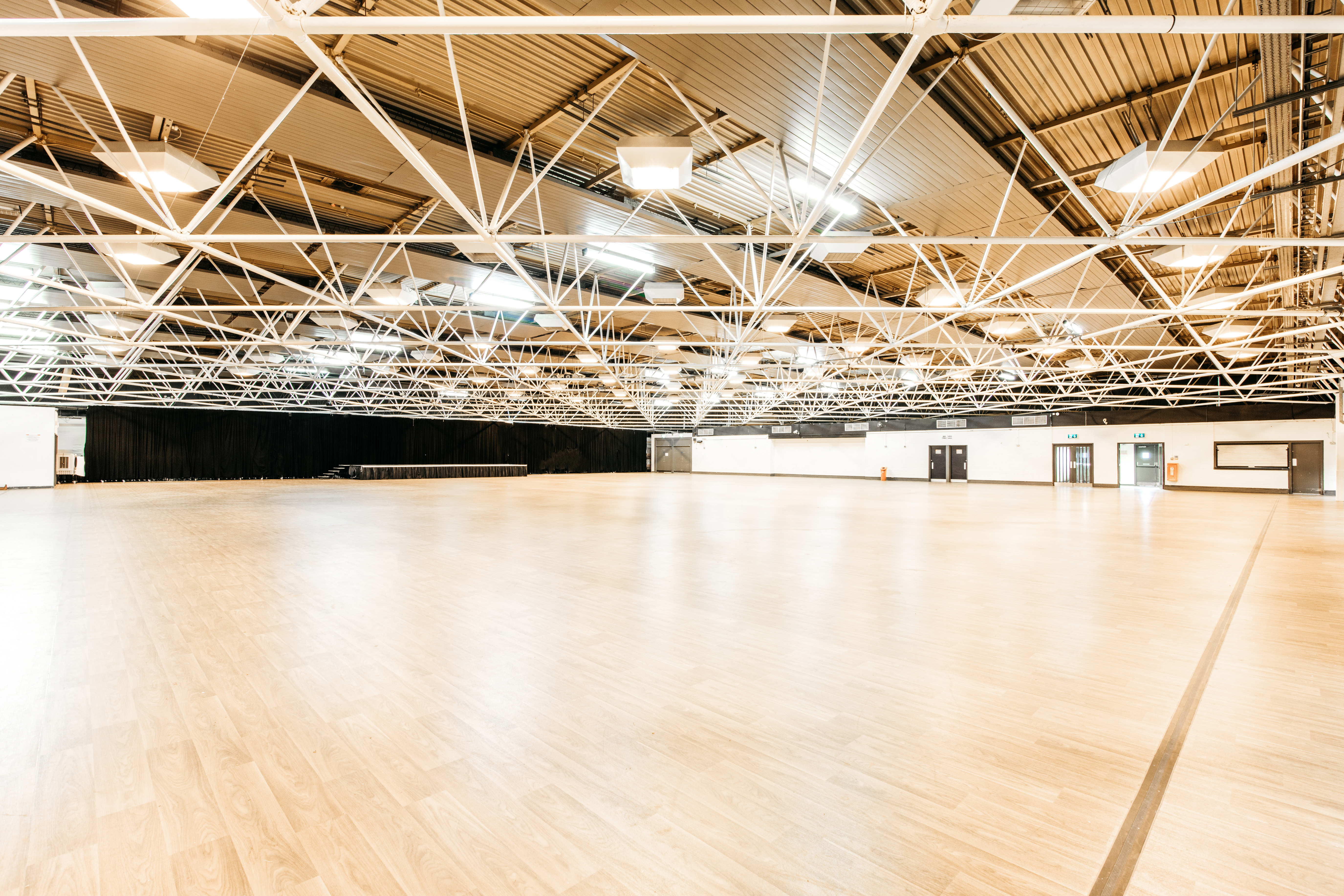 Whole venue - 54gb2hrcvhp.jpg