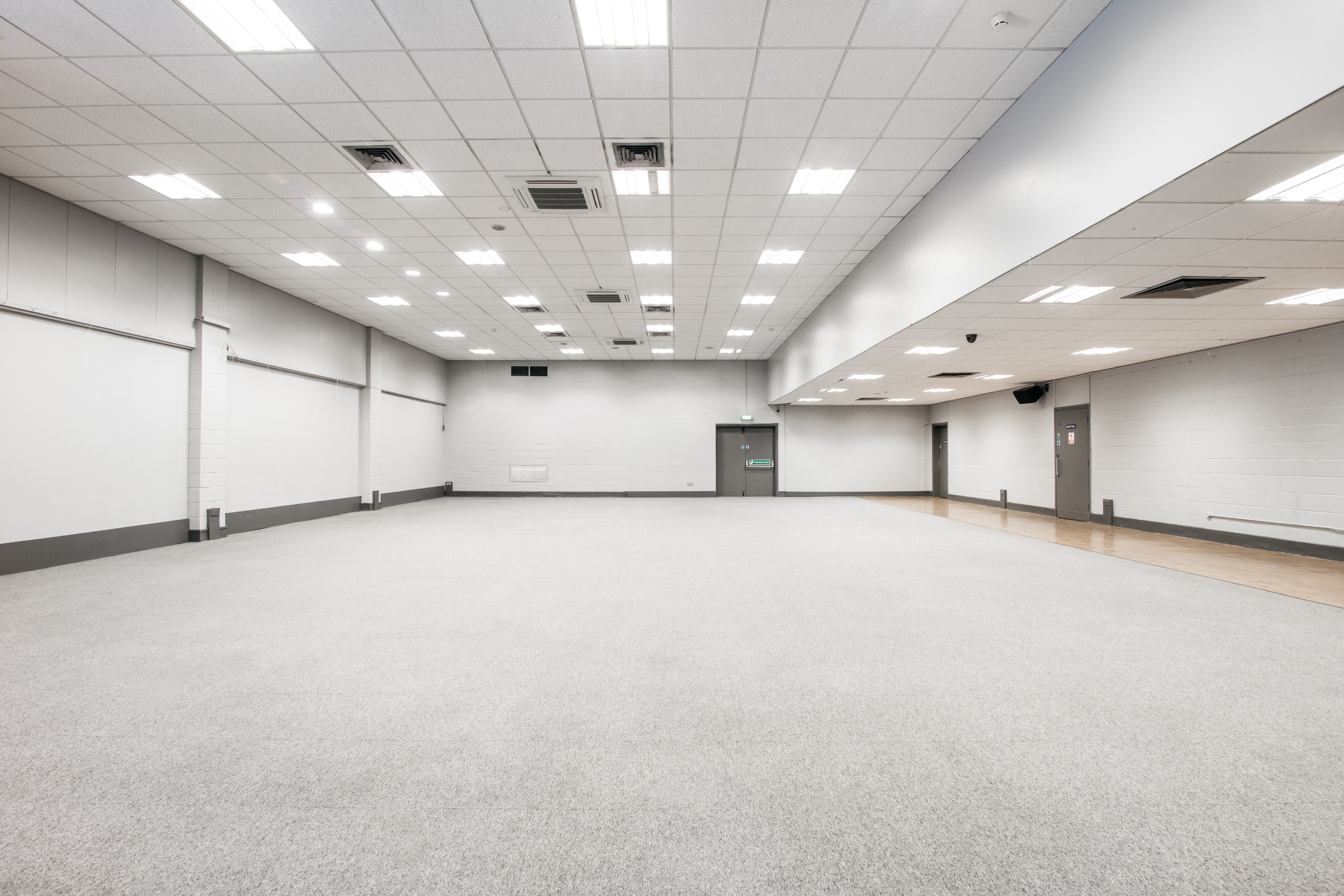 Spacious Masefield Suite venue for conferences and banquets with flexible layout.