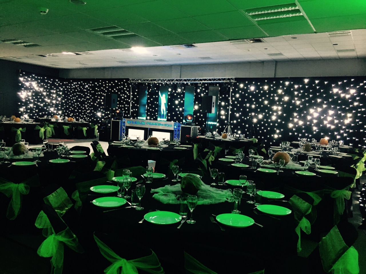 Whole Venue - 5vmhc5icjar.jpg