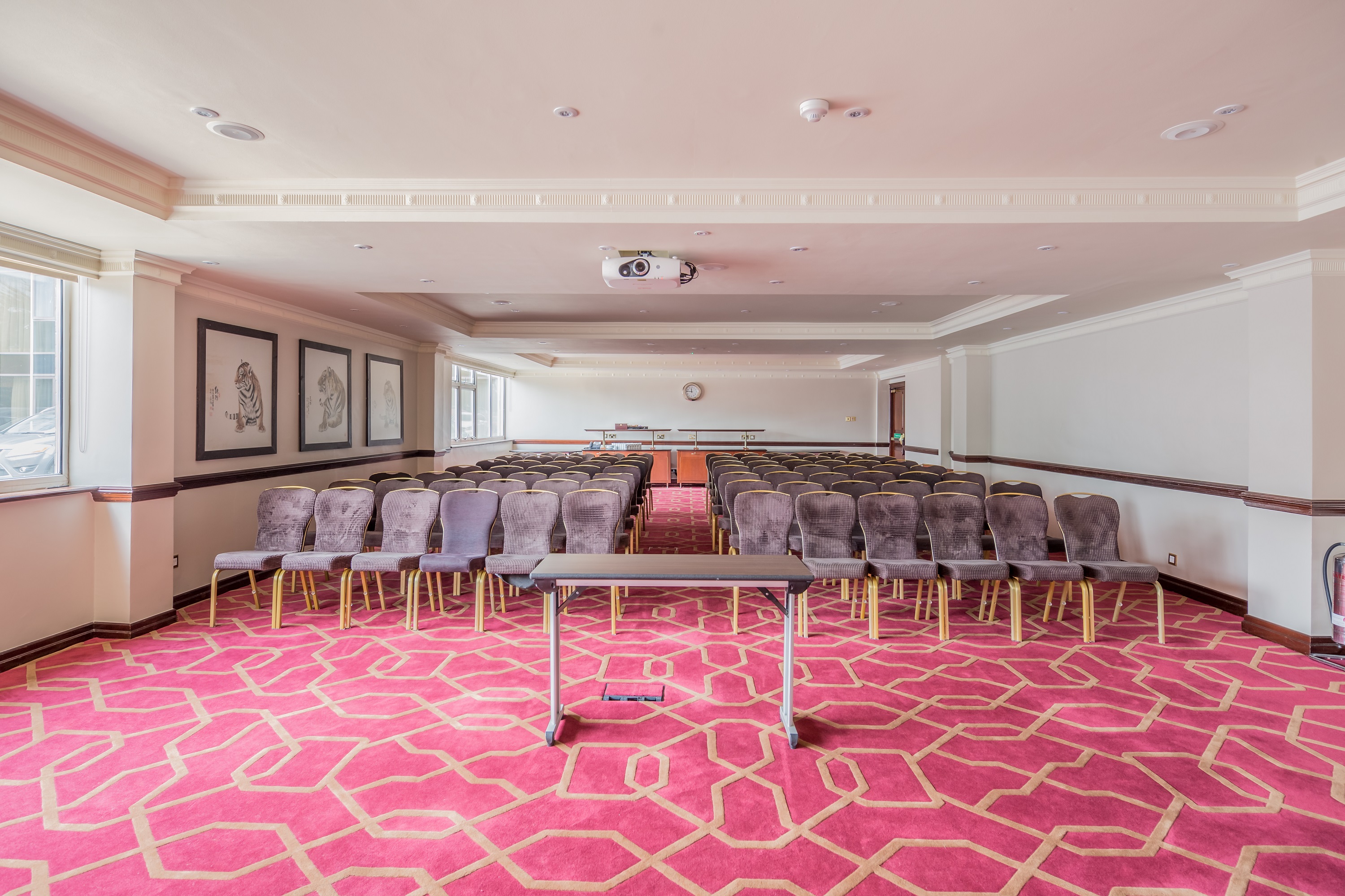 Private Room 12 - tfs1wzshuov.jpg