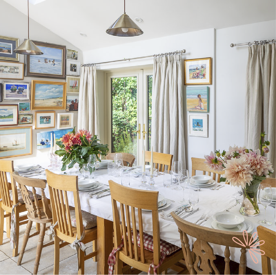 Elegant dining space at Spring Cottage, perfect for intimate gatherings and events.