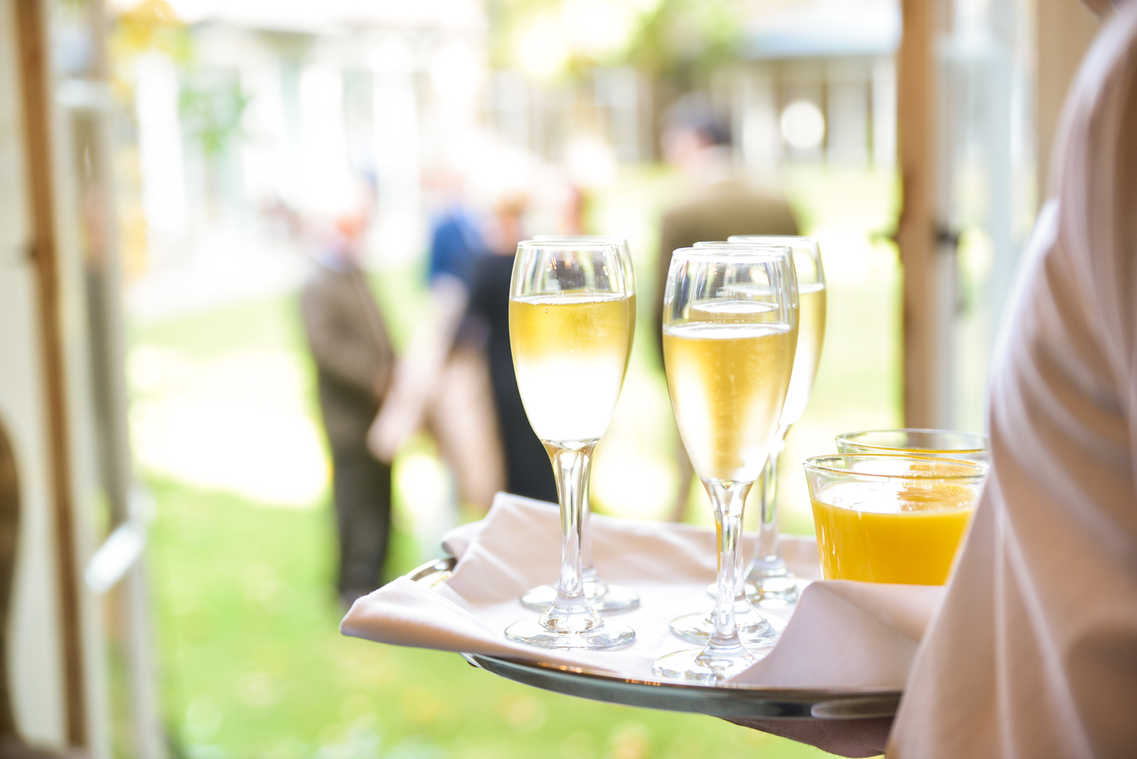 Elegant Queen Elizabeth Conference room with sparkling beverages for receptions and networking.