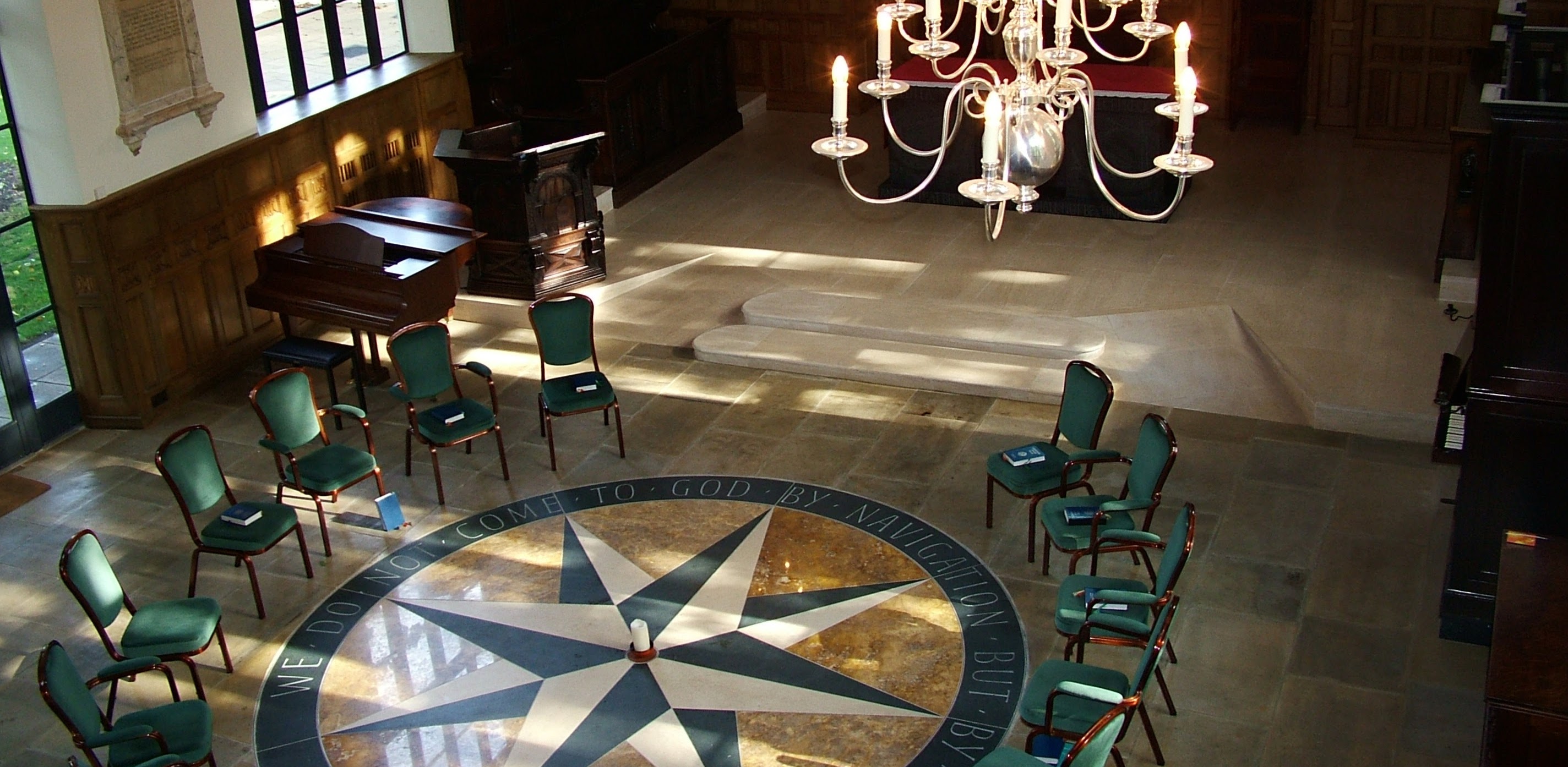 Queen Elizabeth Conference room - vvt1nlrj05w.jpeg