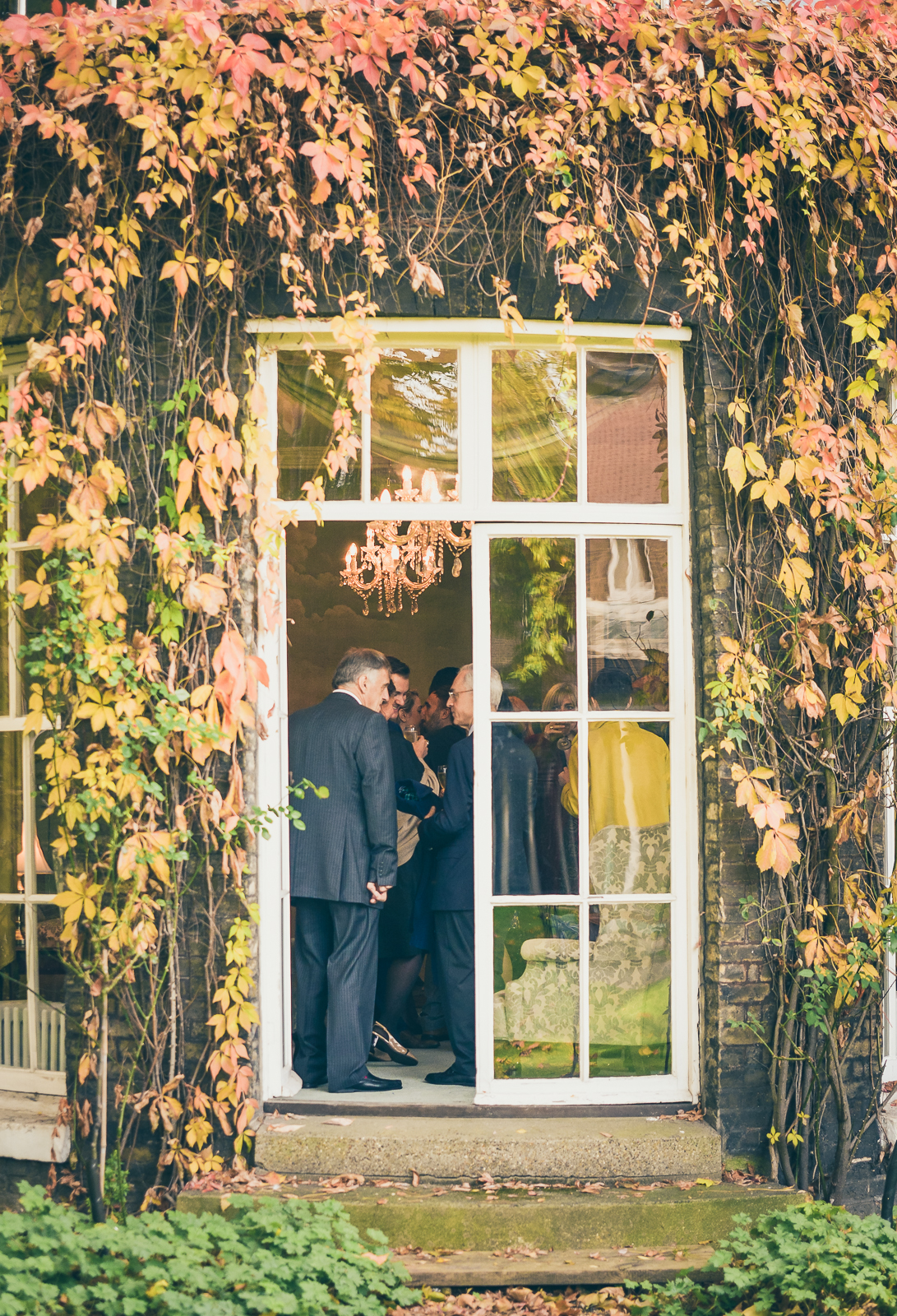 Elegant Chapter room at St. Katharine, featuring a chandelier for networking events.