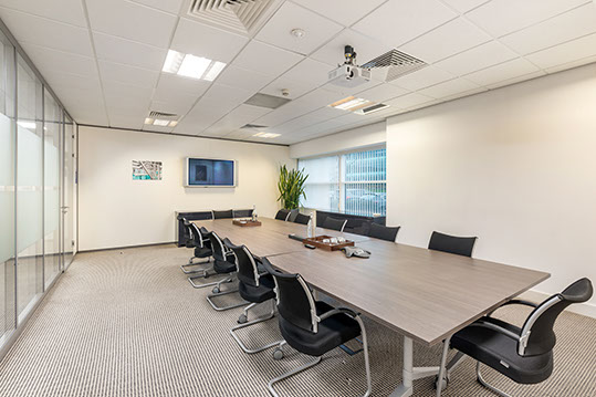 Q16 - zbvaimt2c1i.jpg