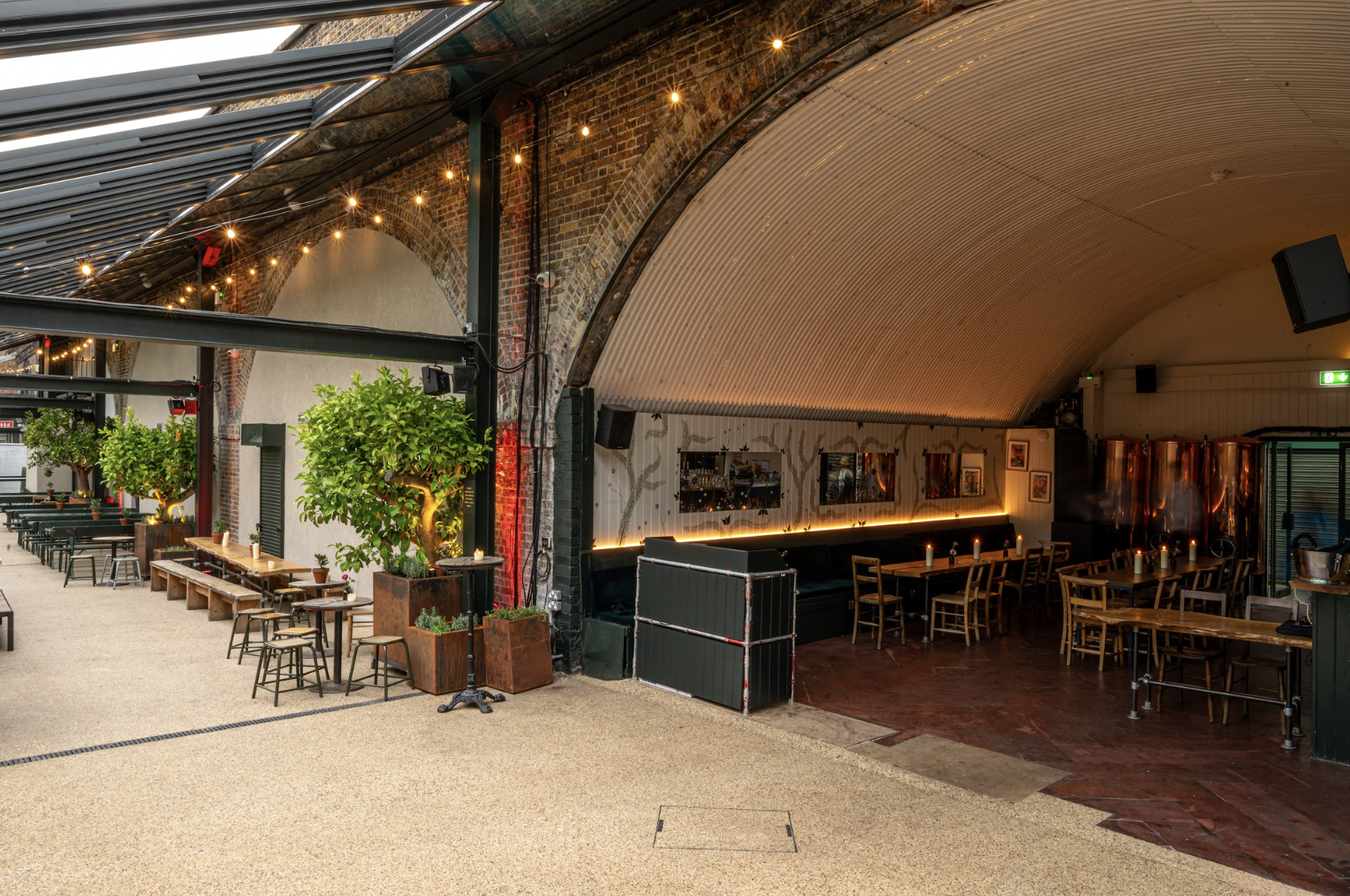 Whole Venue - m5g4ln0jhyx.png