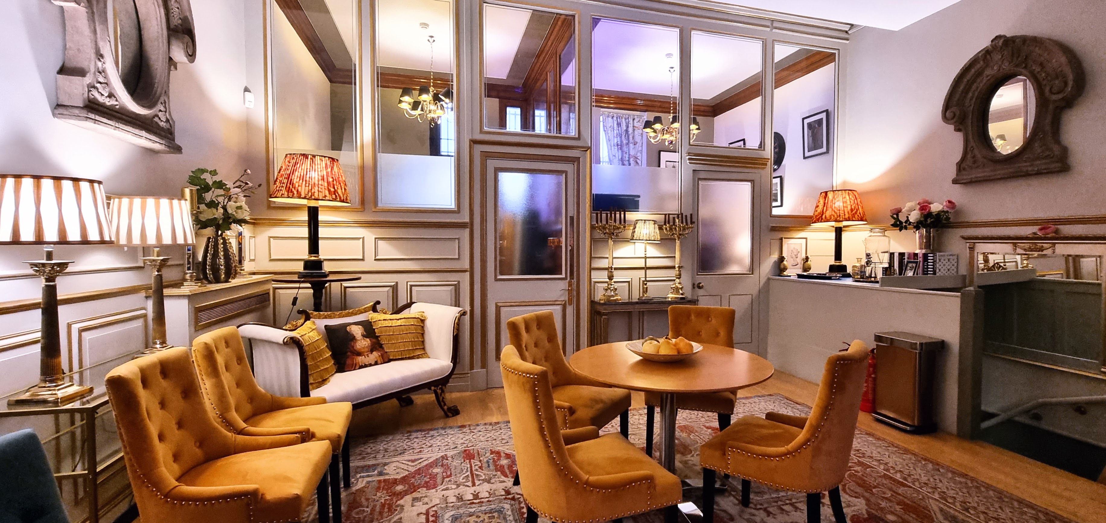 The Embassy - 5kg4ioj4zzc.jpg