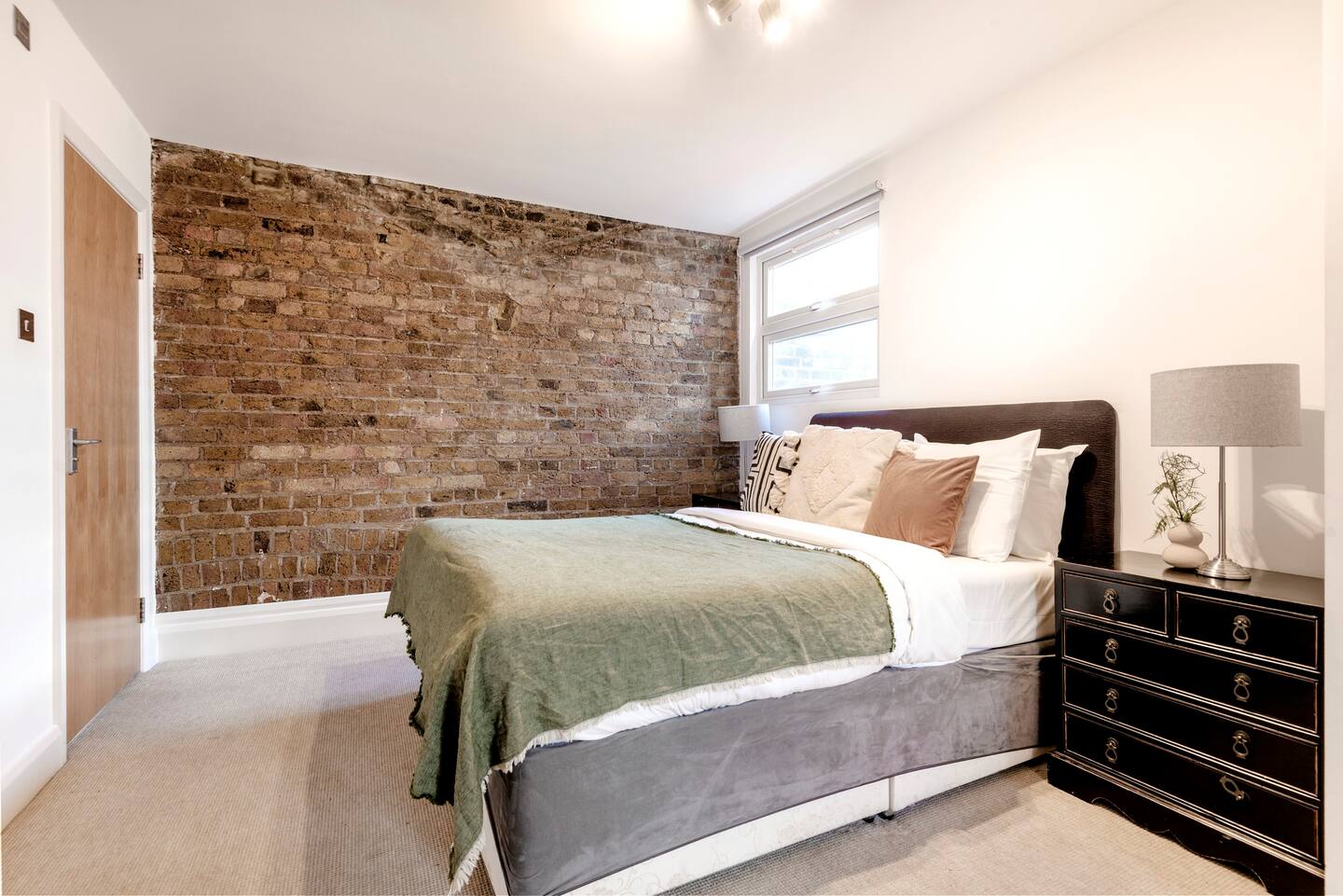 Full apartment - qenowiddr0y.jpg