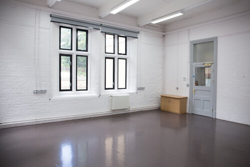 Bright meeting space at Chesterfield College, ideal for workshops and gatherings.