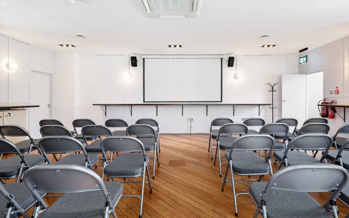 The Gallery Conference Space - e2kpd0qw1gg.jpg