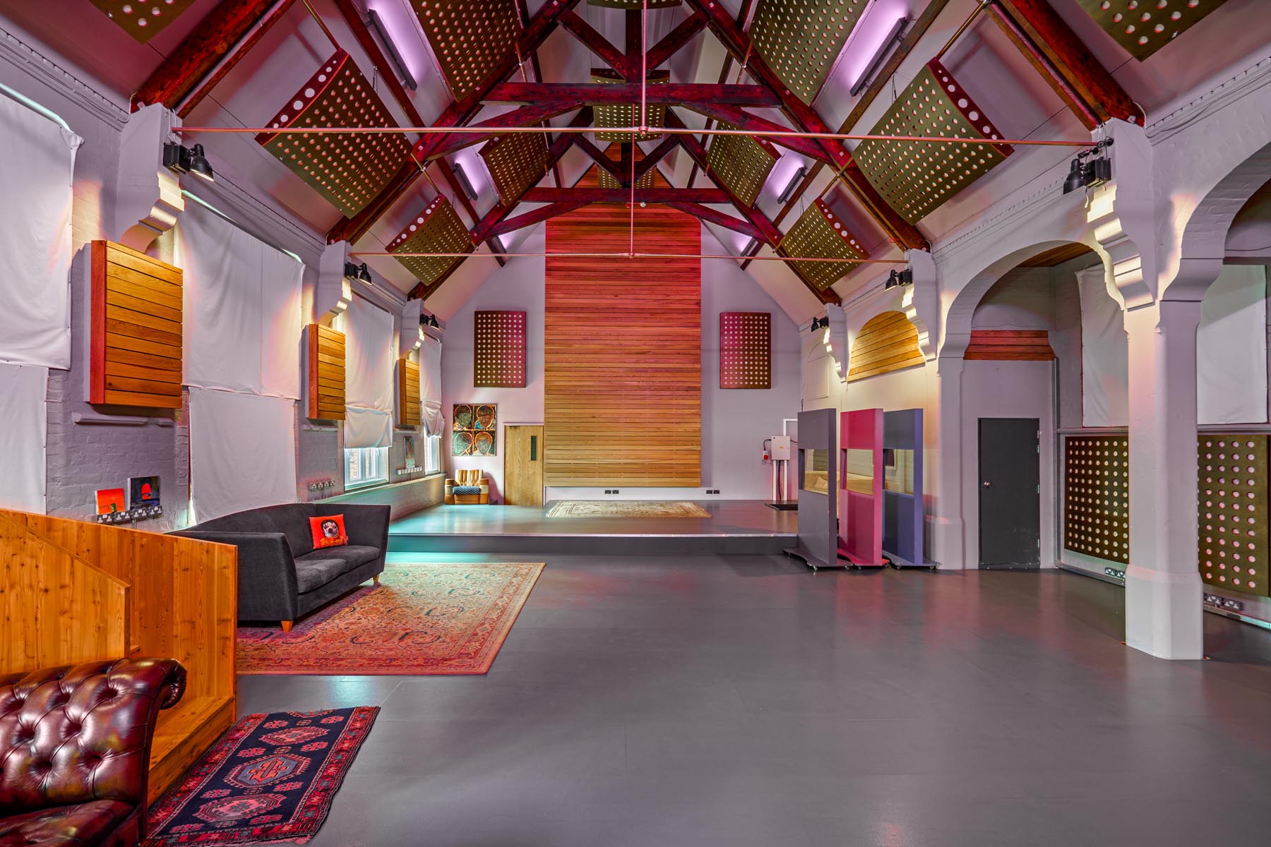 Whole venue - svlmbtqifc0.jpg