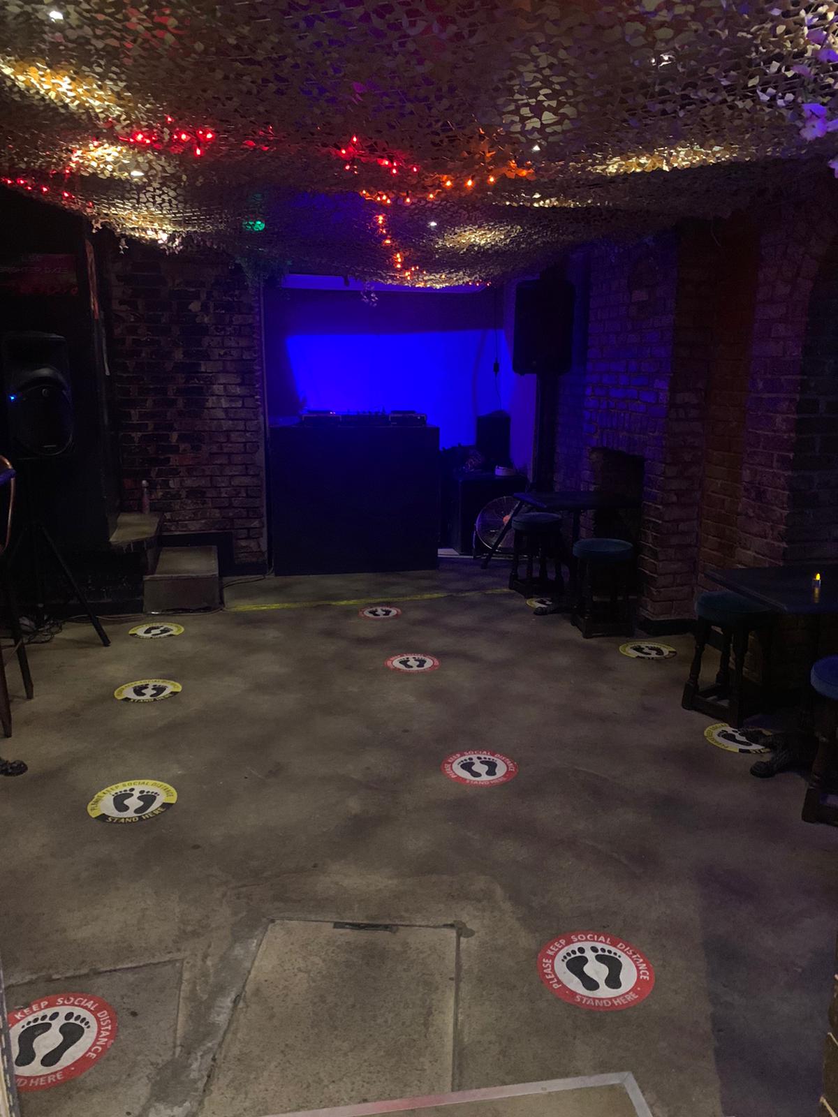 Split Level - jmt1pjv1lv5.jpg