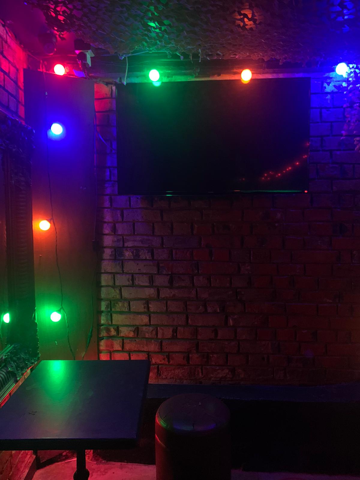 Split Level - mssuz2lktlx.jpg