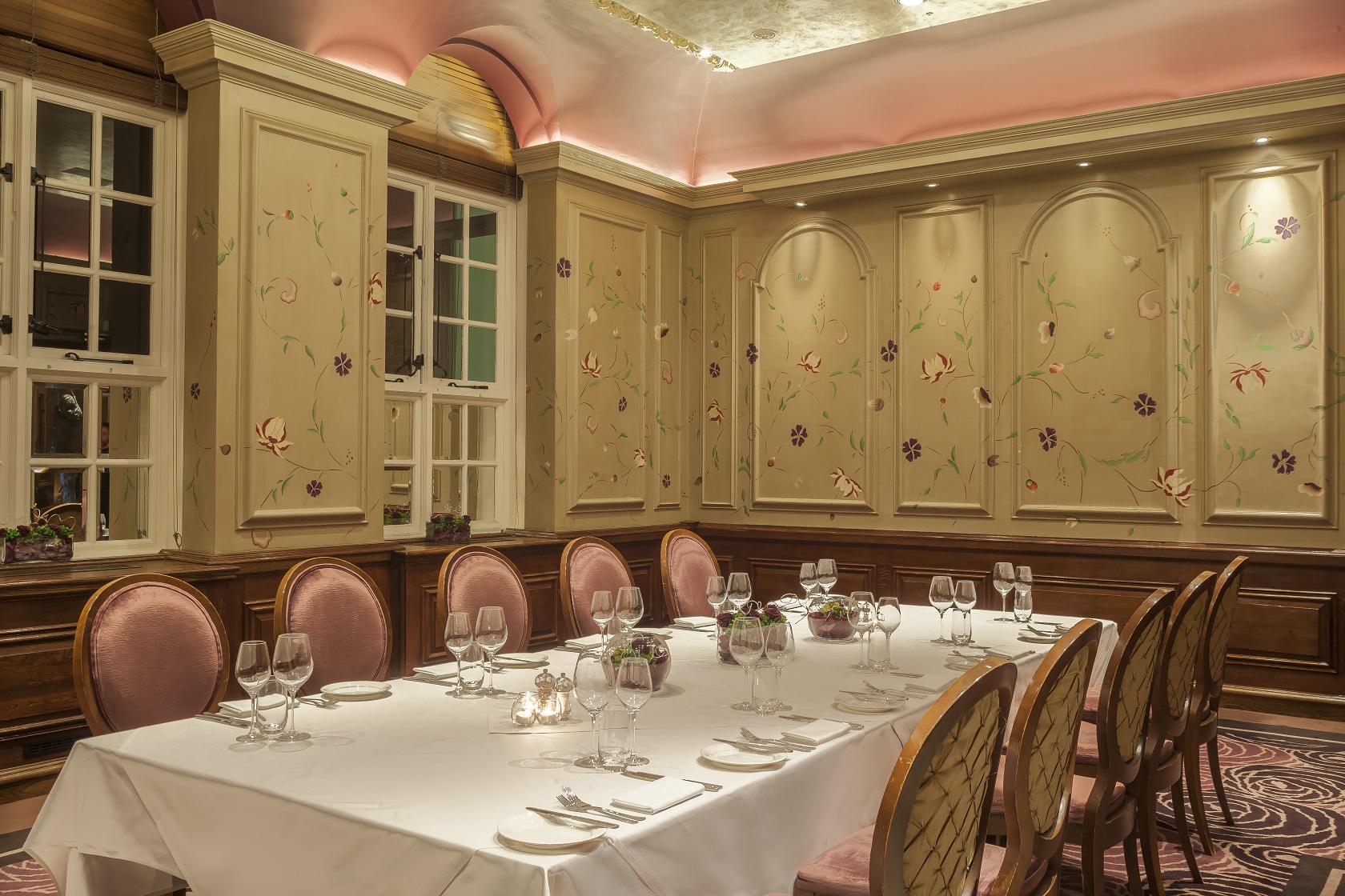 Elegant dining room at The Roseate, Reading for intimate corporate events and celebrations.