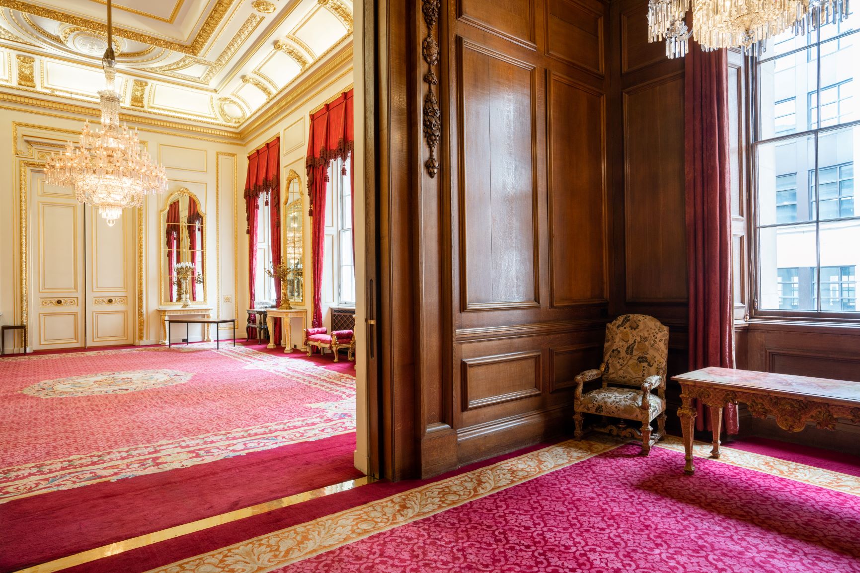 Elegant Drawing Room at Goldsmiths' Hall, ideal for formal events and meetings.