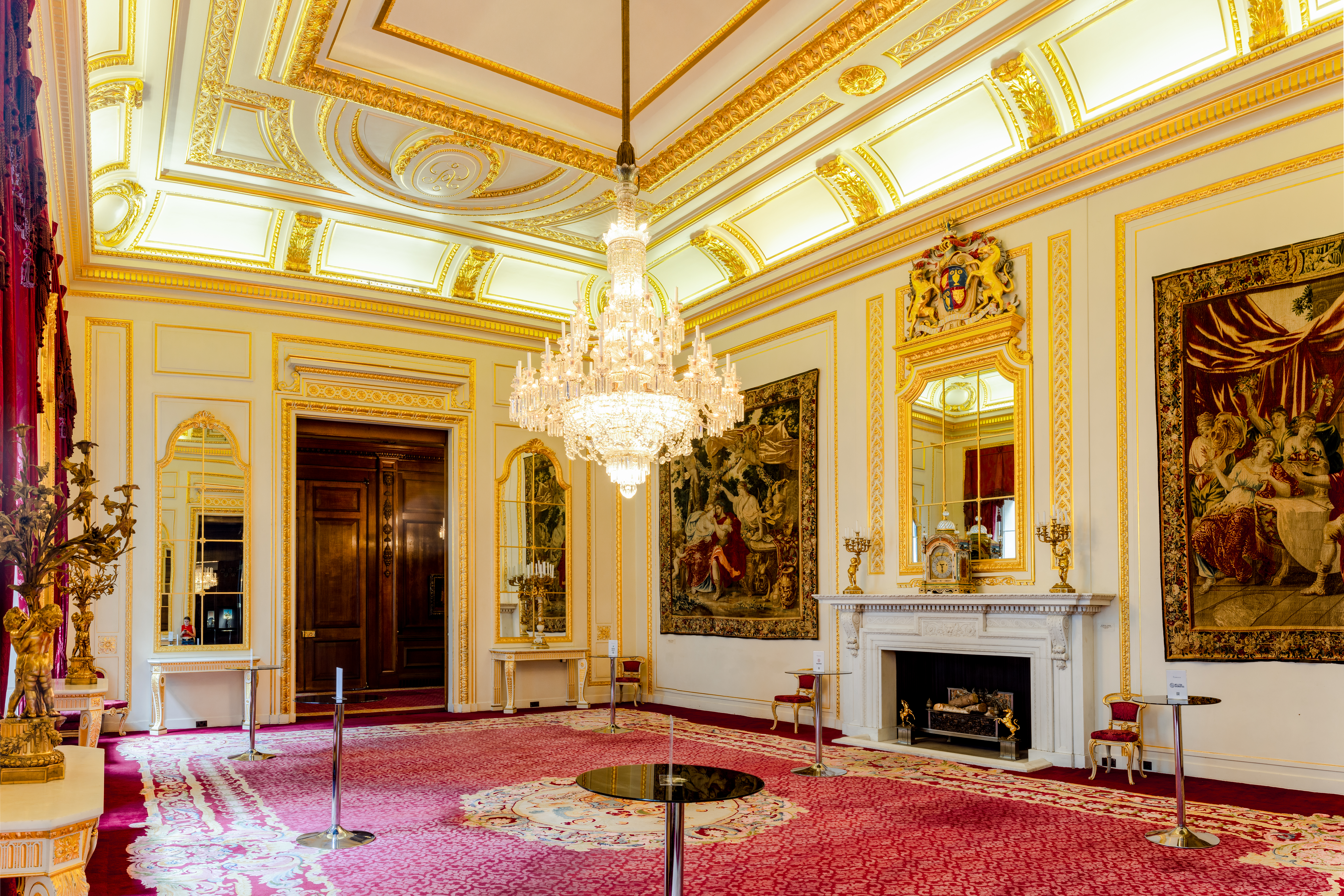 Goldsmiths Hall opulent ballroom, chandelier, gala, awards