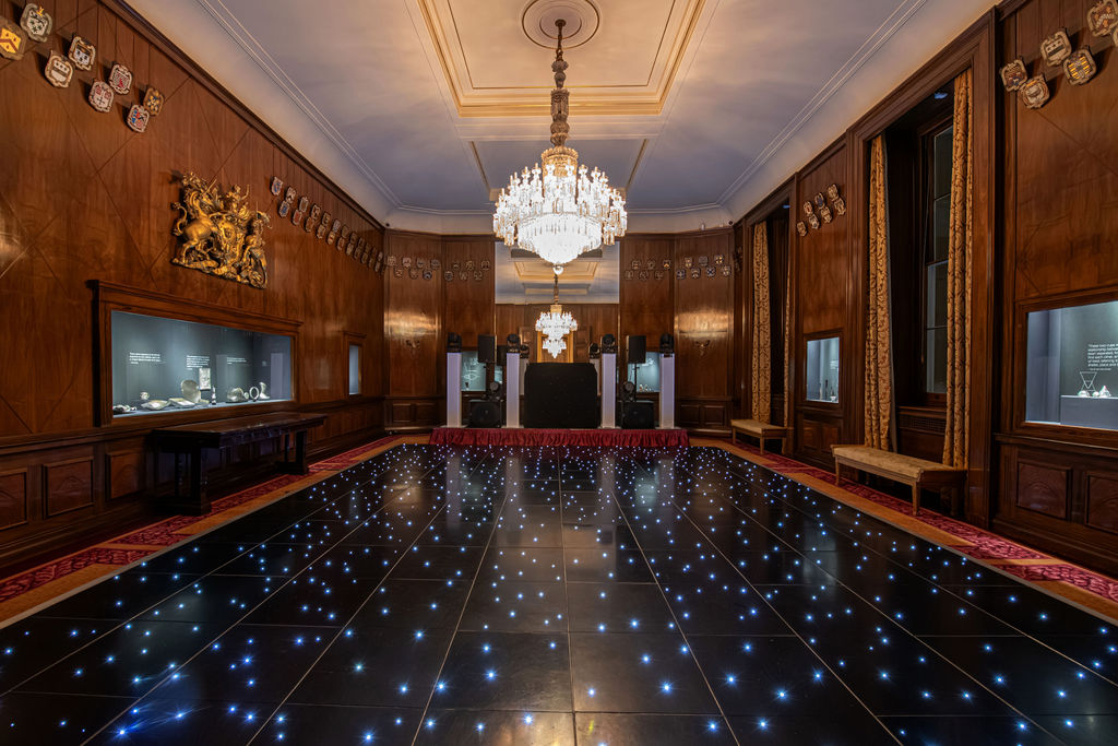 The Exhibition Room - 67aabf04-9de3-4658-982d-f2b3d849d0c6.jpg