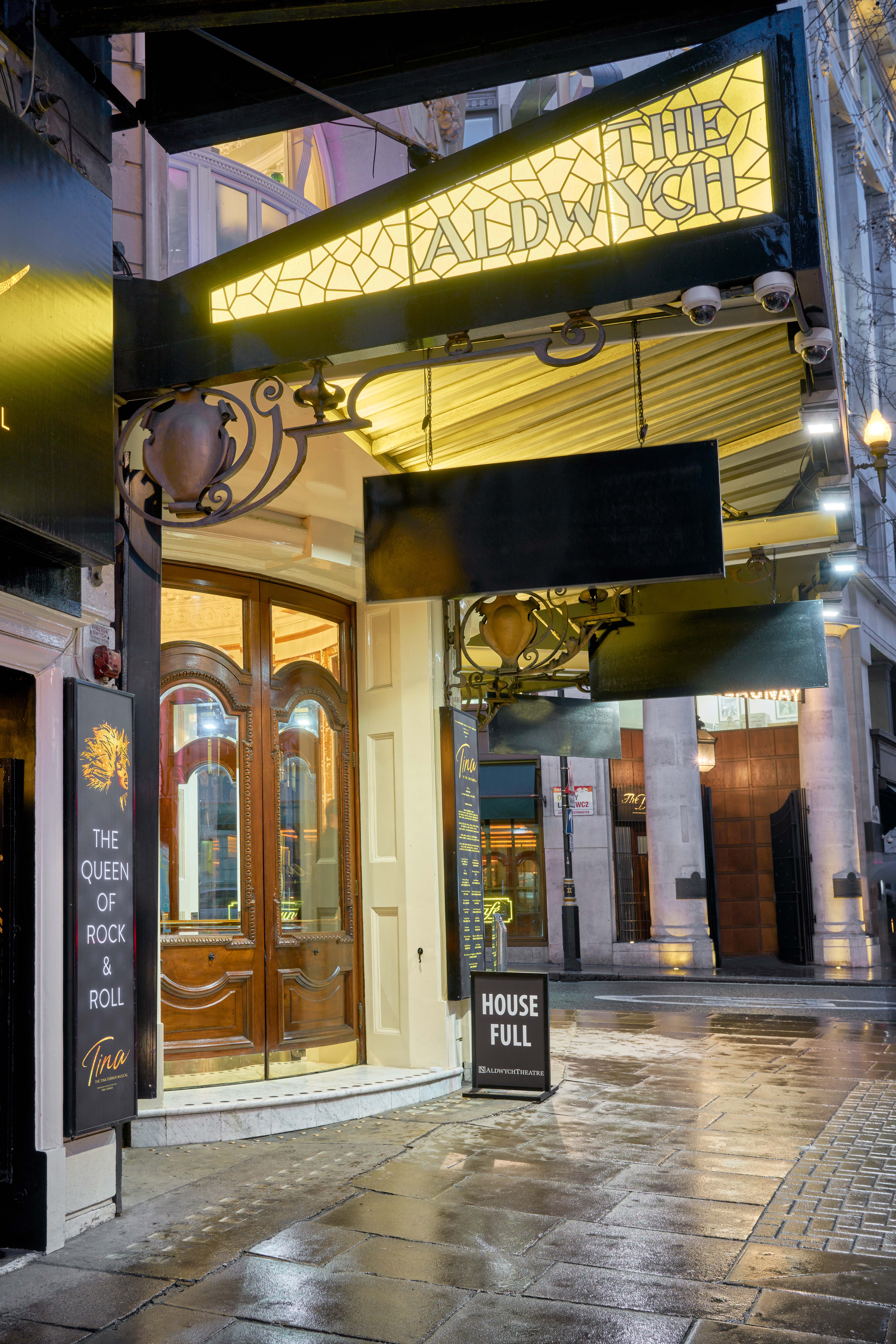 Auditorium - 34jprakabvz.jpg