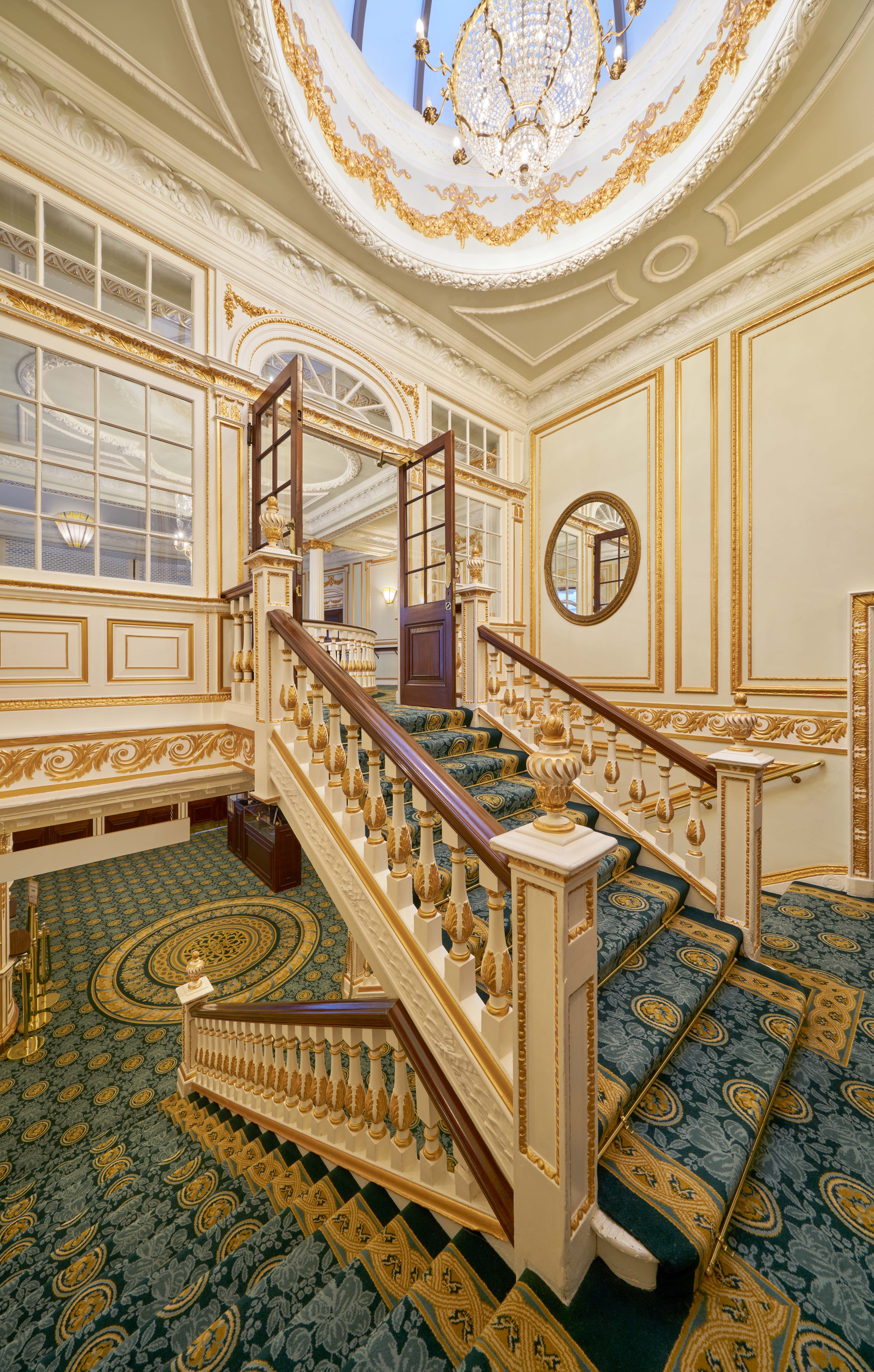 Auditorium - id1fal3zuqa.jpg