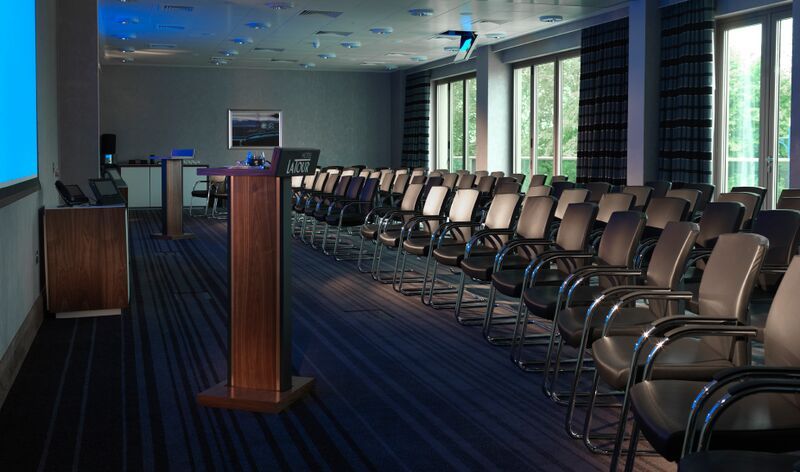 Meeting - nqwdqq1i3k2.jpg