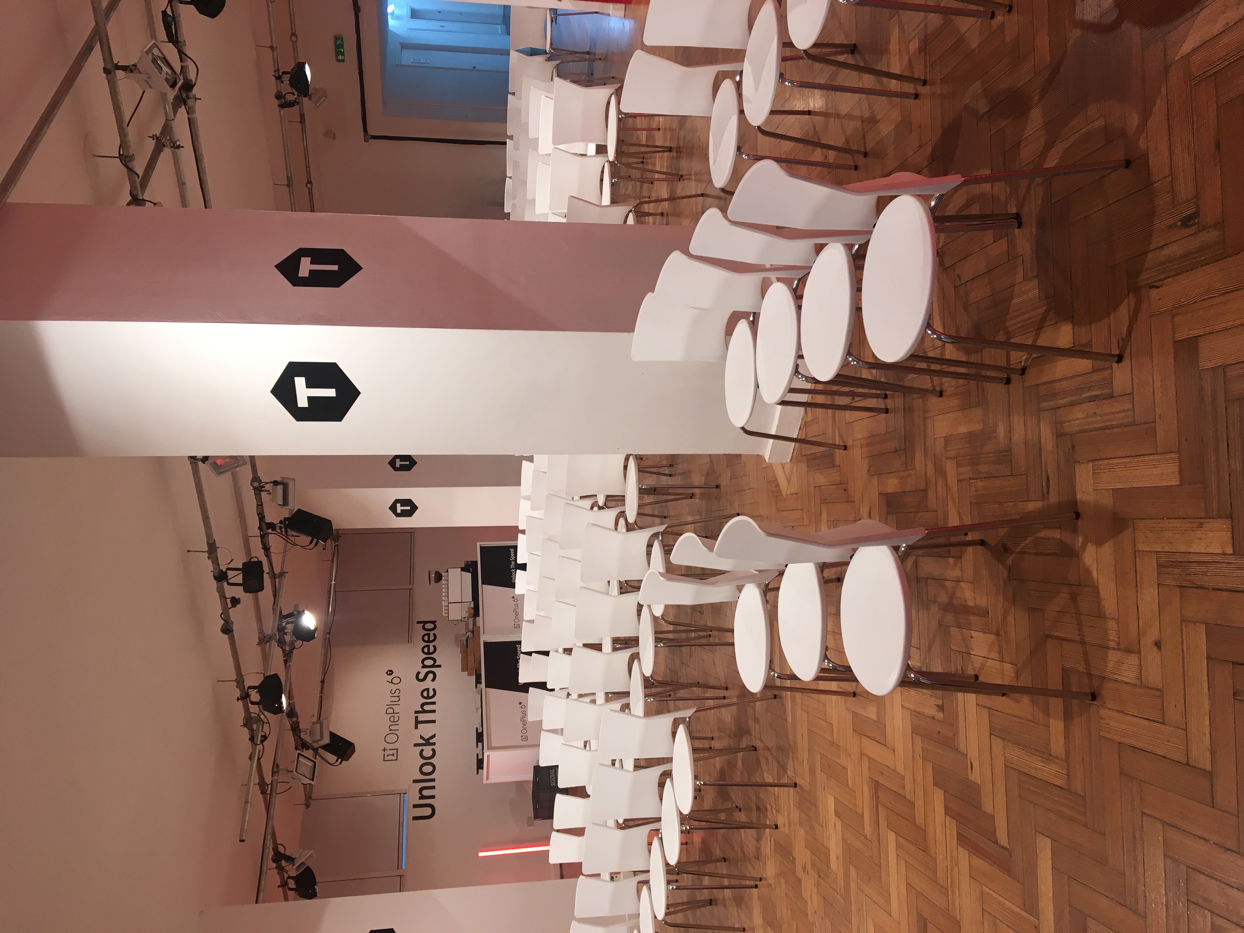 Venue - xfmuu1t1bg5.JPG