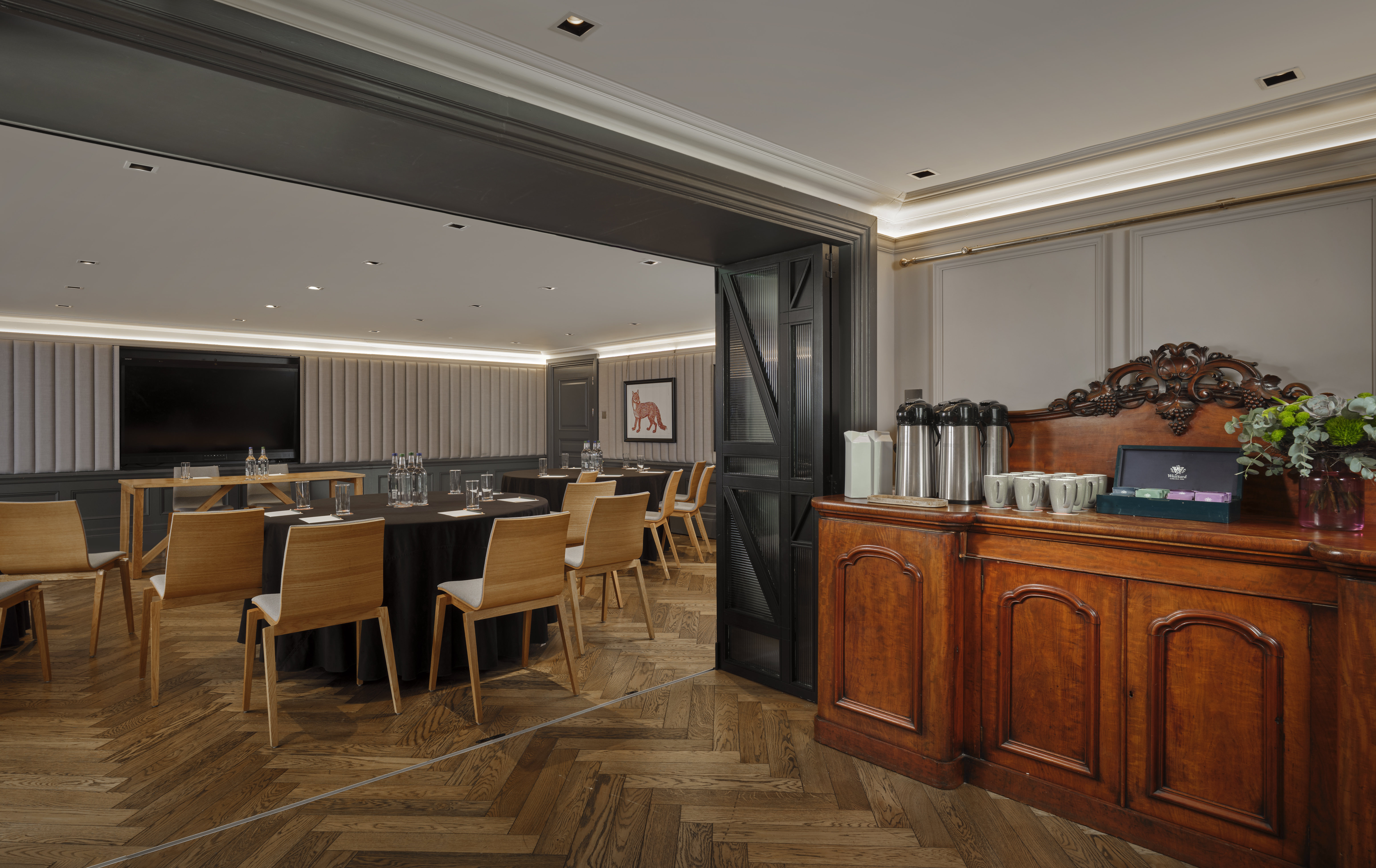 The Residence - tzzvxahufl0.jpg