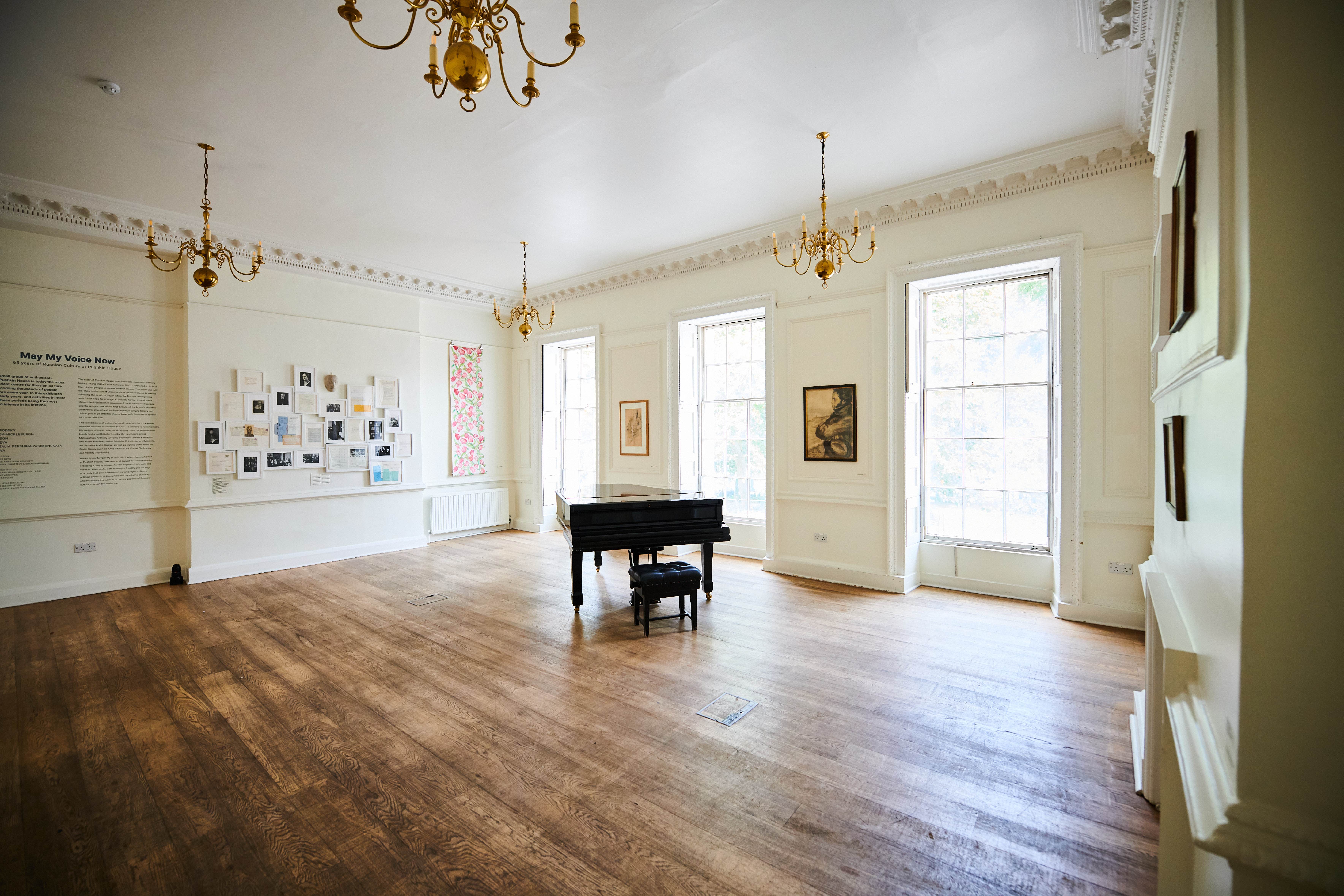 Elegant Music Room in Pushkin House, ideal for workshops and intimate gatherings.