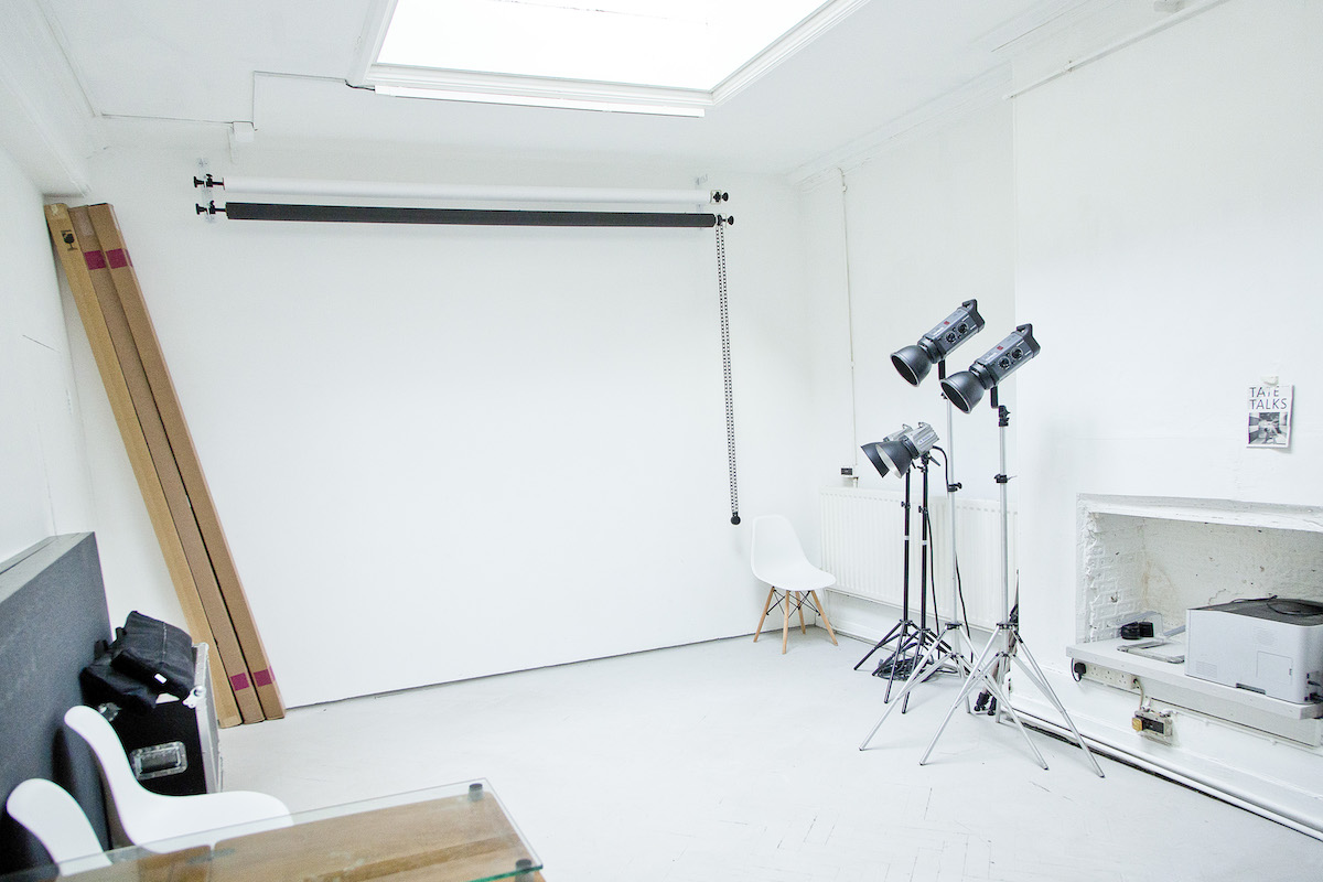 Photography studio in Butler with natural light, ideal for workshops and events.
