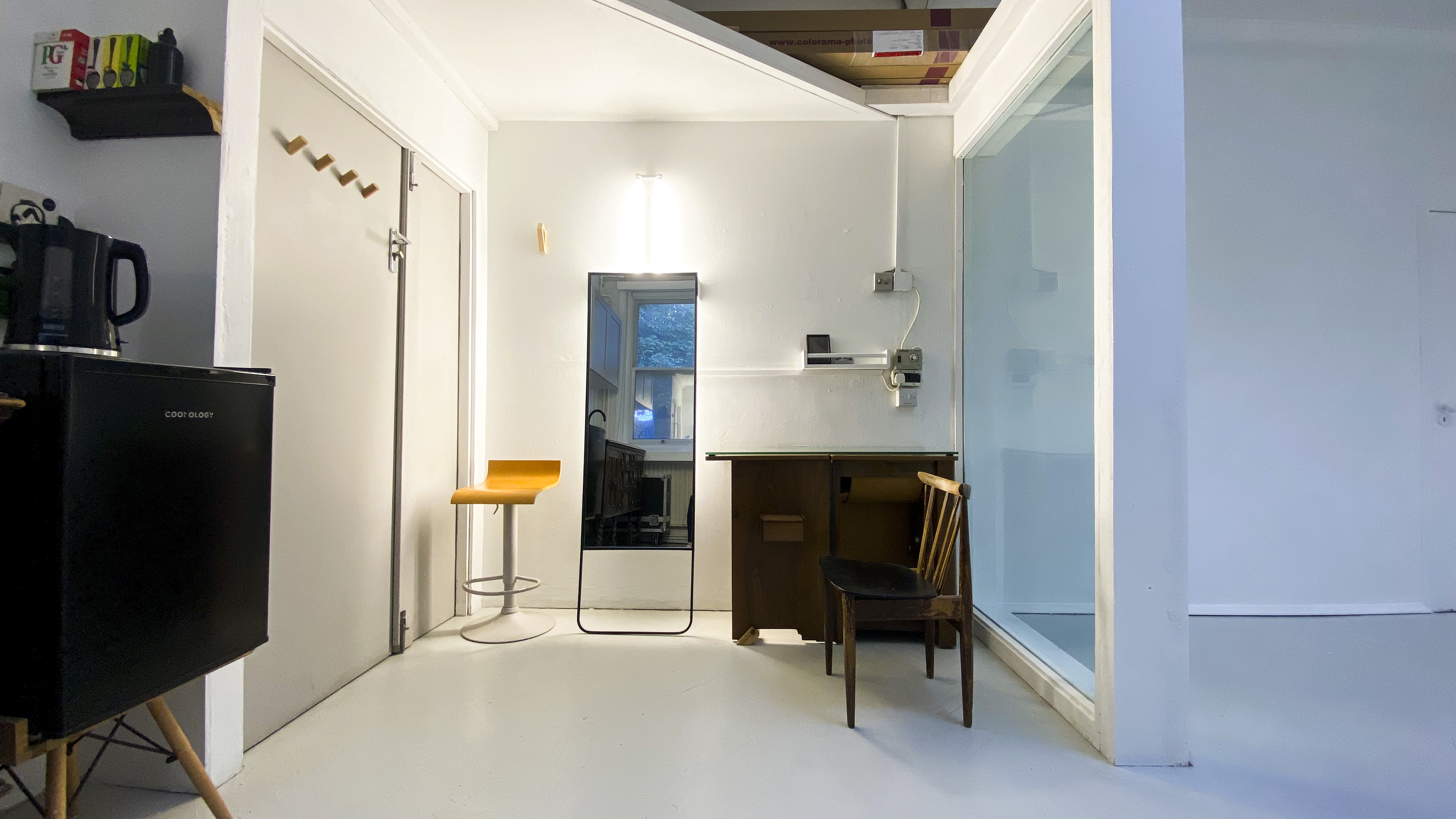 Photography studio/hire - gcpofb4jka2.jpg