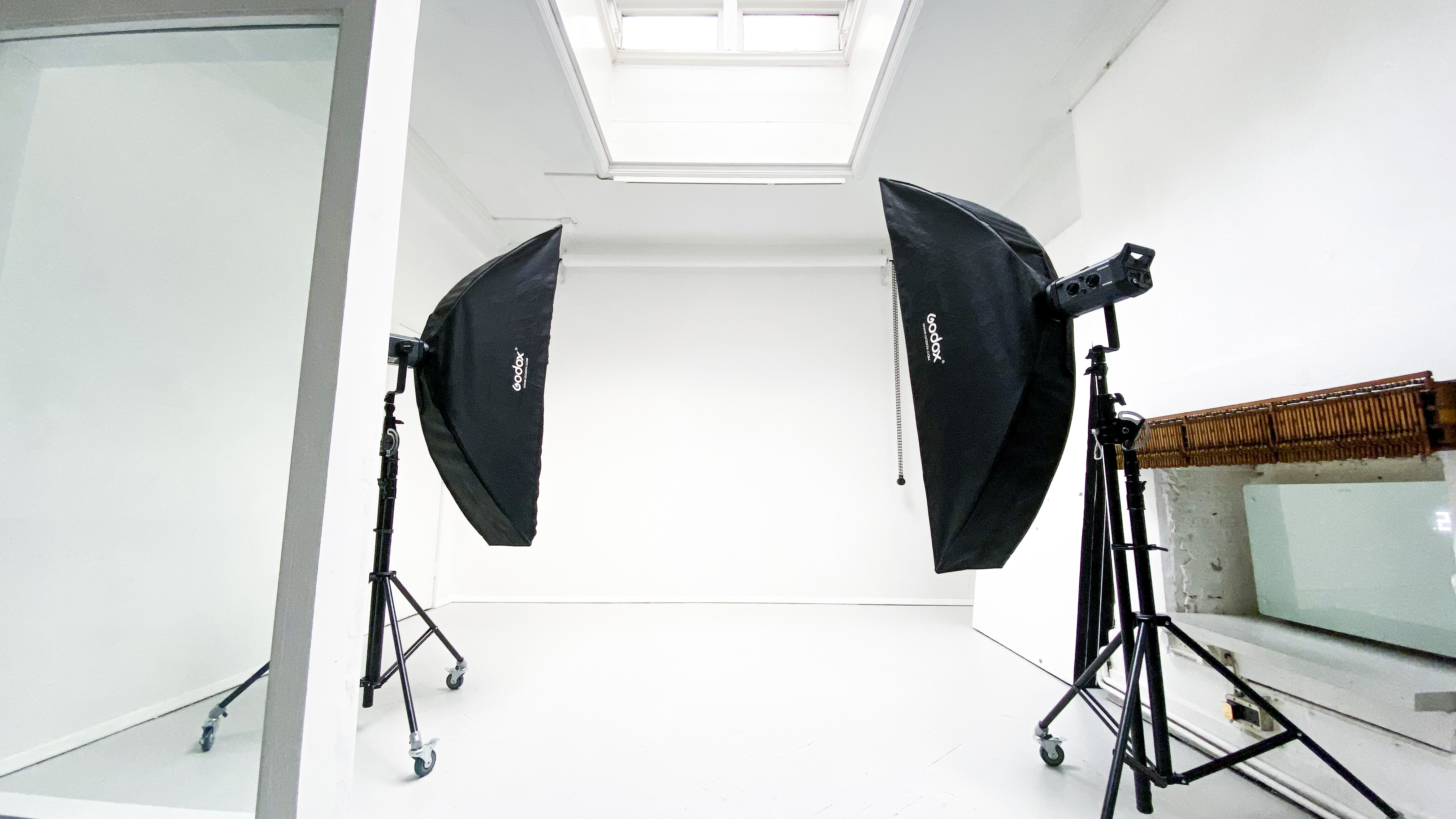 Photography studio/hire - jxi0rkaq0wp.jpg