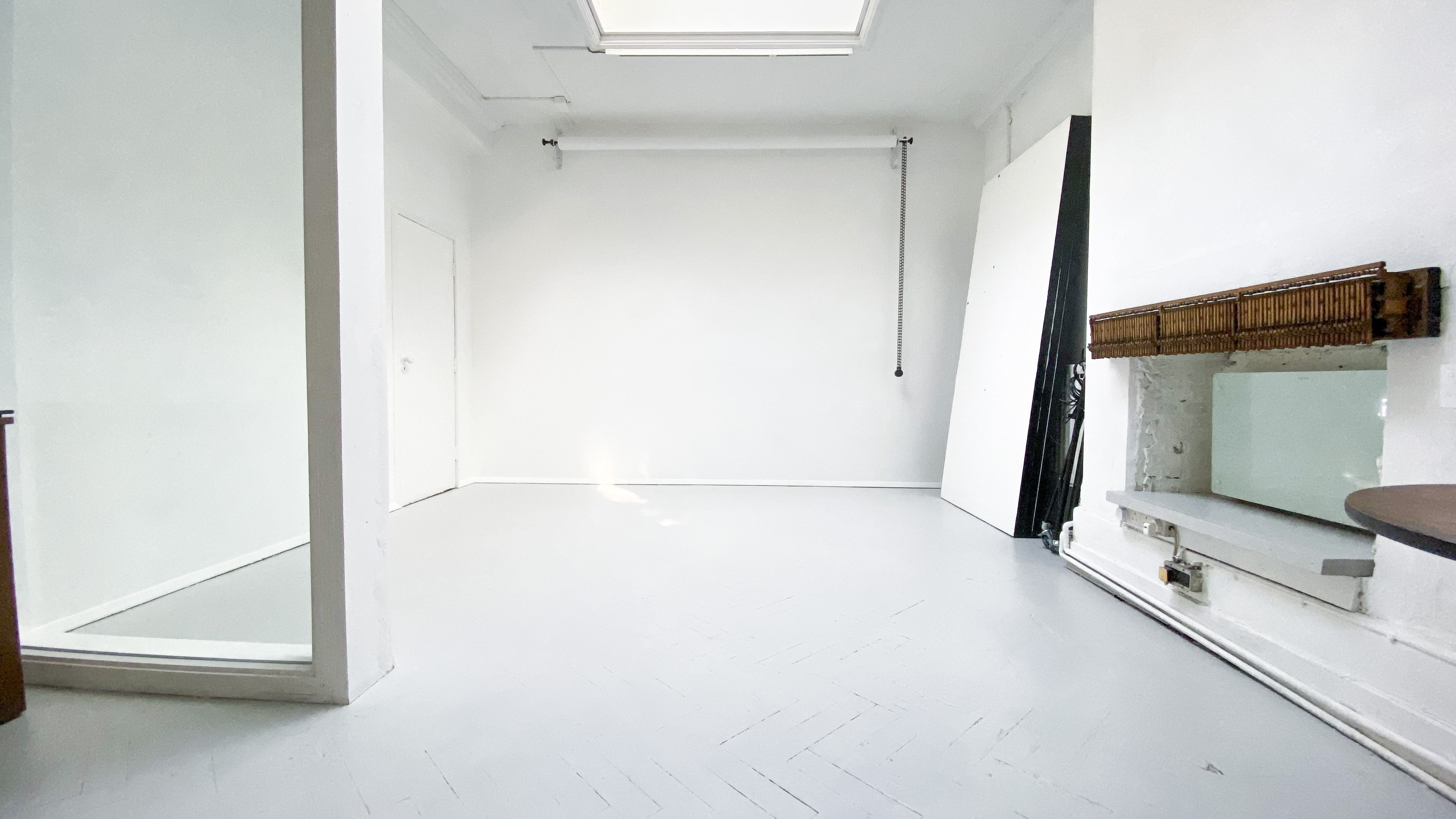 Photography studio/hire - kaqhq32ifyp.jpg