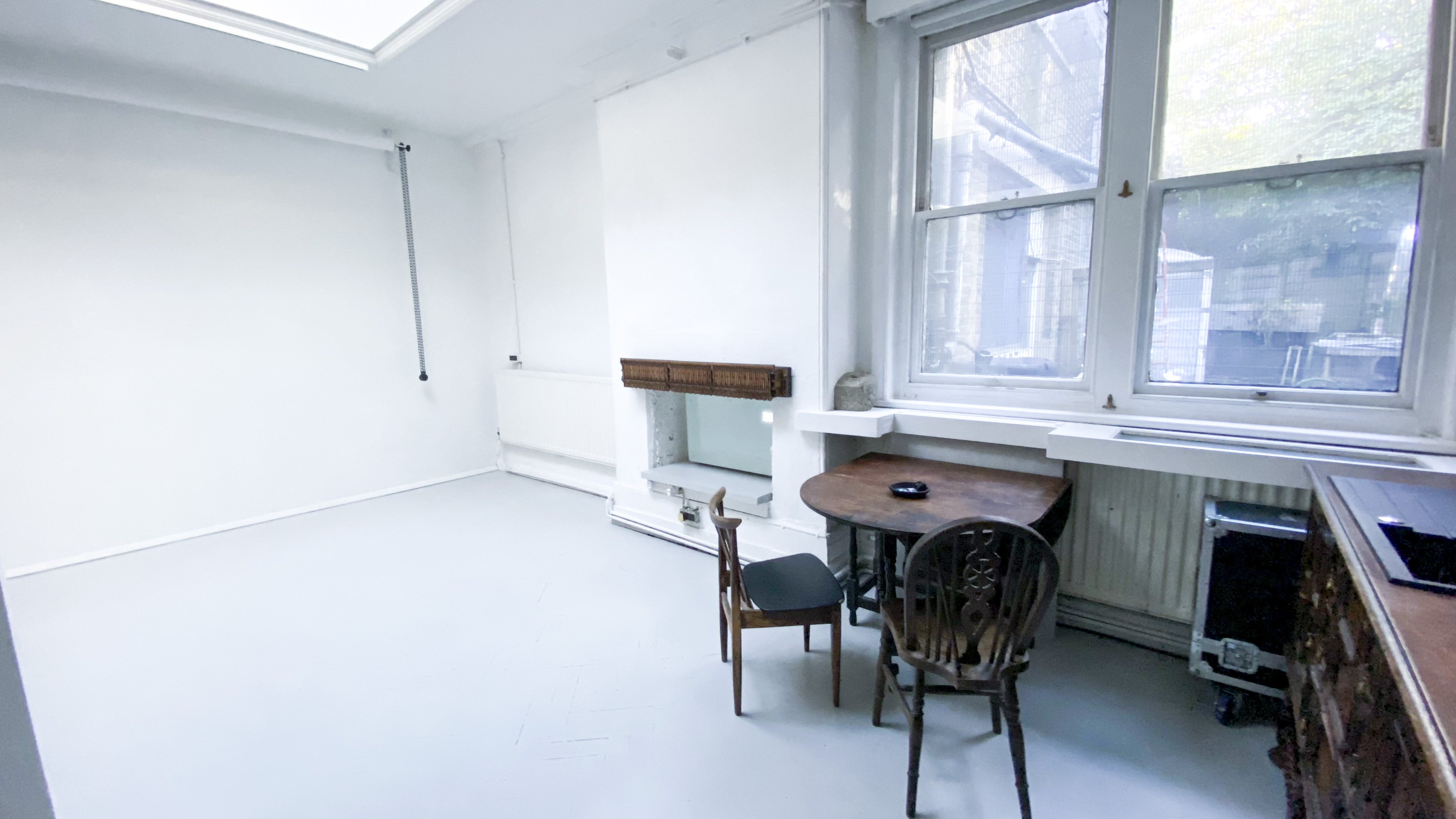 Photography studio/hire - q2mf1eevyo4.jpg