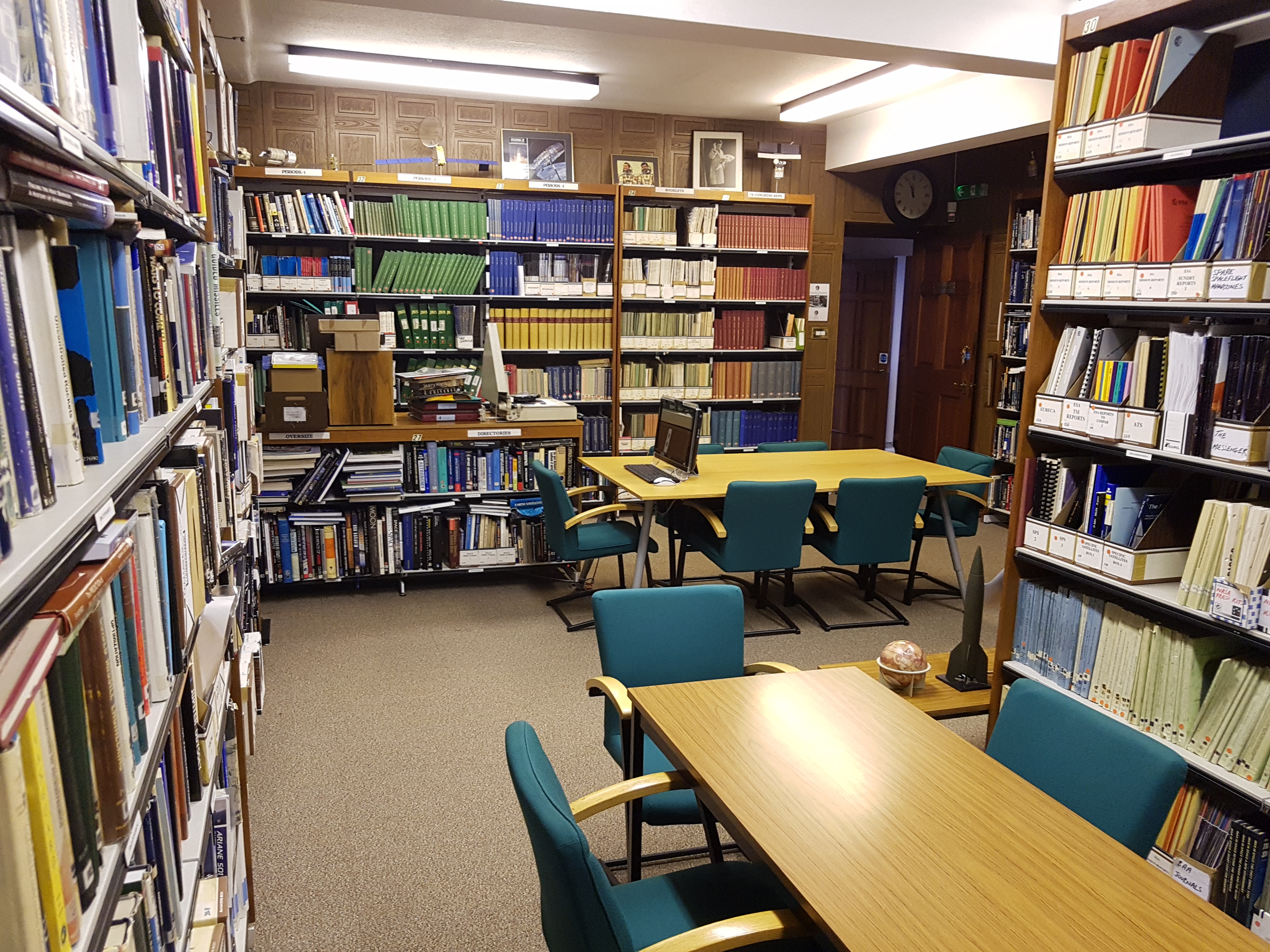 Cozy L.J. Carter Library in Arthur C. Clarke House, ideal for workshops and meetings.